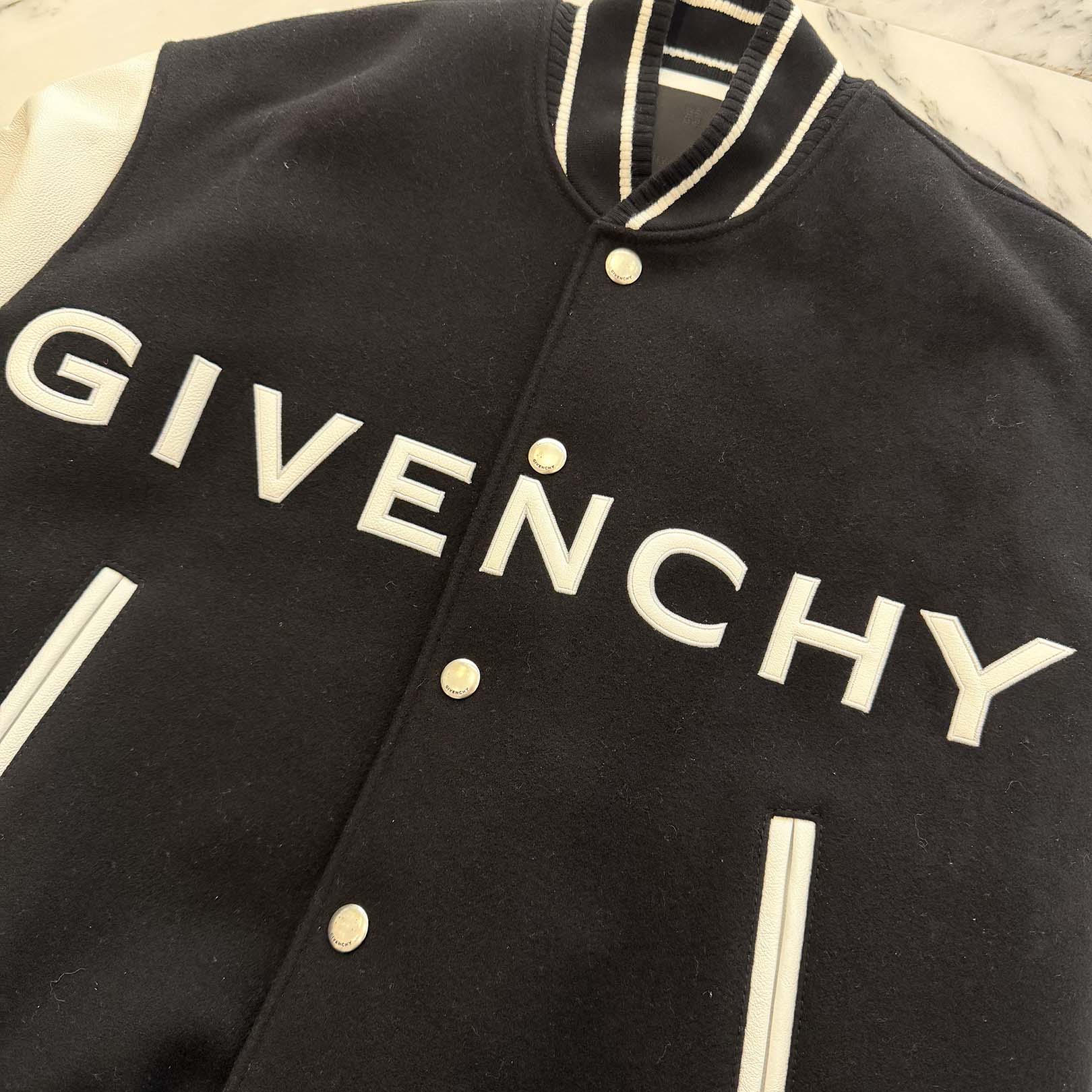 GIVENCHY 2022AW Logo Embroidered Varsity Jacket BM00QR611V Size 48 ジバンシー ロゴ刺繡 バーシティジャケット サイズ48