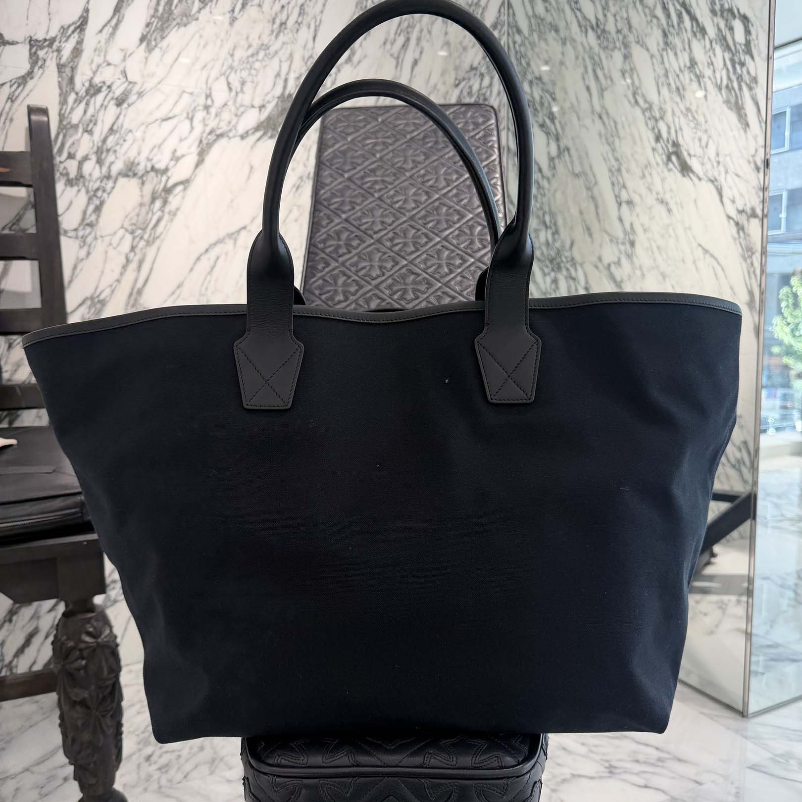 BALENCIAGA 2023SS Mirror Logo Jumbo Large Tote Bag バレンシアガ ミラーロゴ ジャンボラージ トートバッグ