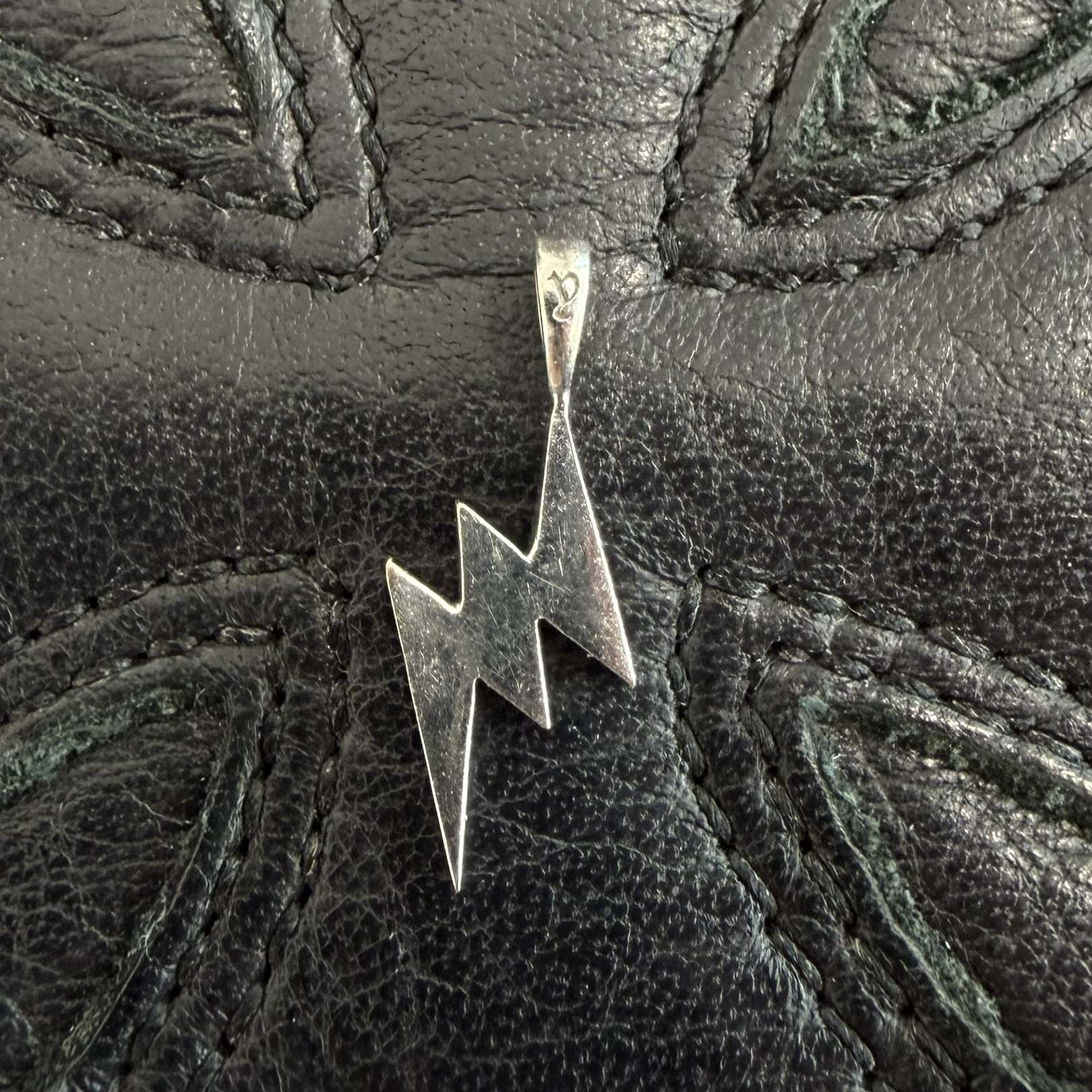 EYEFUNNY 18K WG Lightning Pavé Diamond Pendant Charm 98377 FF アイファニー 18K WG ライトニング パヴェダイヤ ペンダント チャーム