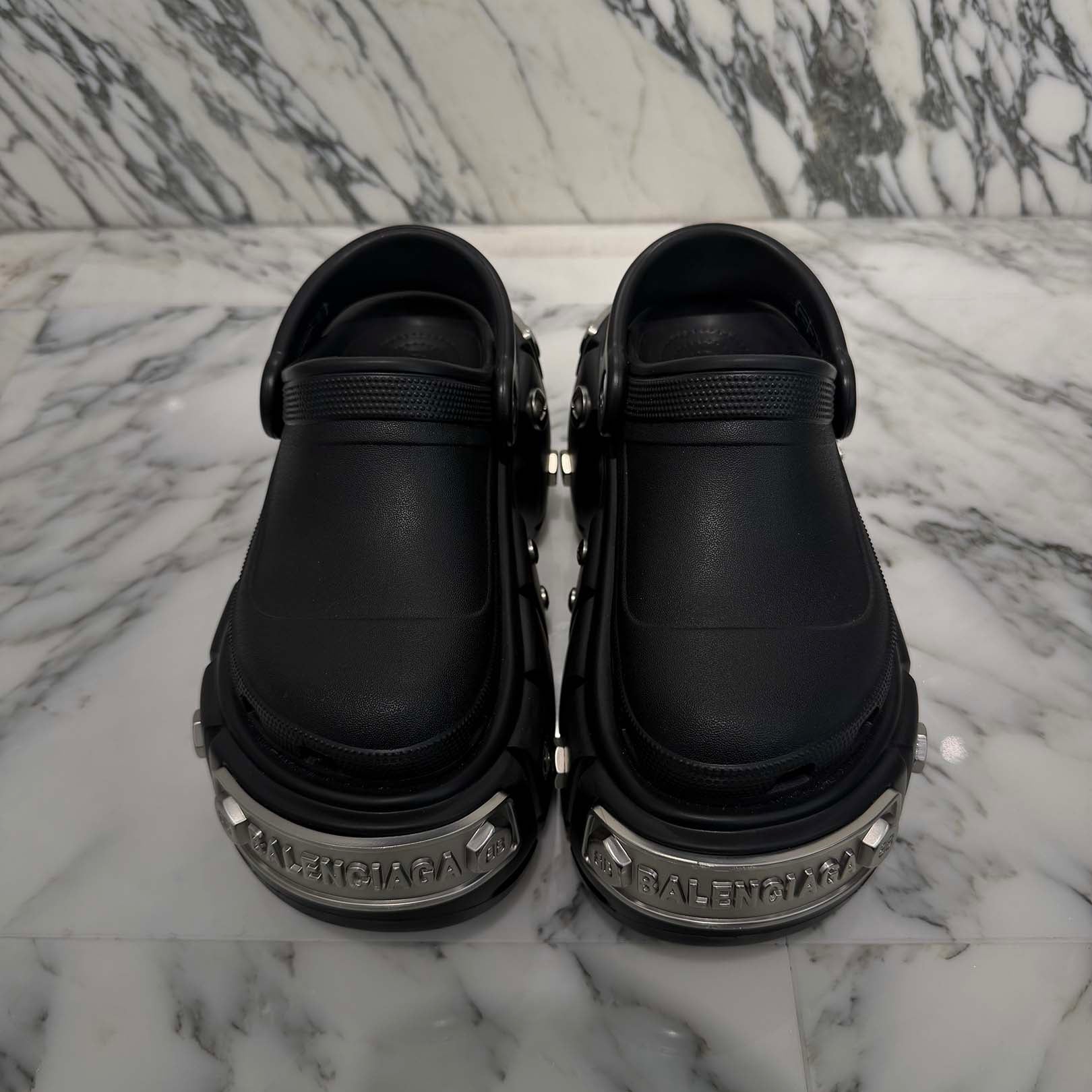 BALENCIAGA × Crocs 2022SS Hard Crocs Sandals 687398 Size 35 (23.0cm～23.5cm) バレンシアガ×クロックス ハードクロックスサンダル サイズ35 (23.0cm～23.5cm)