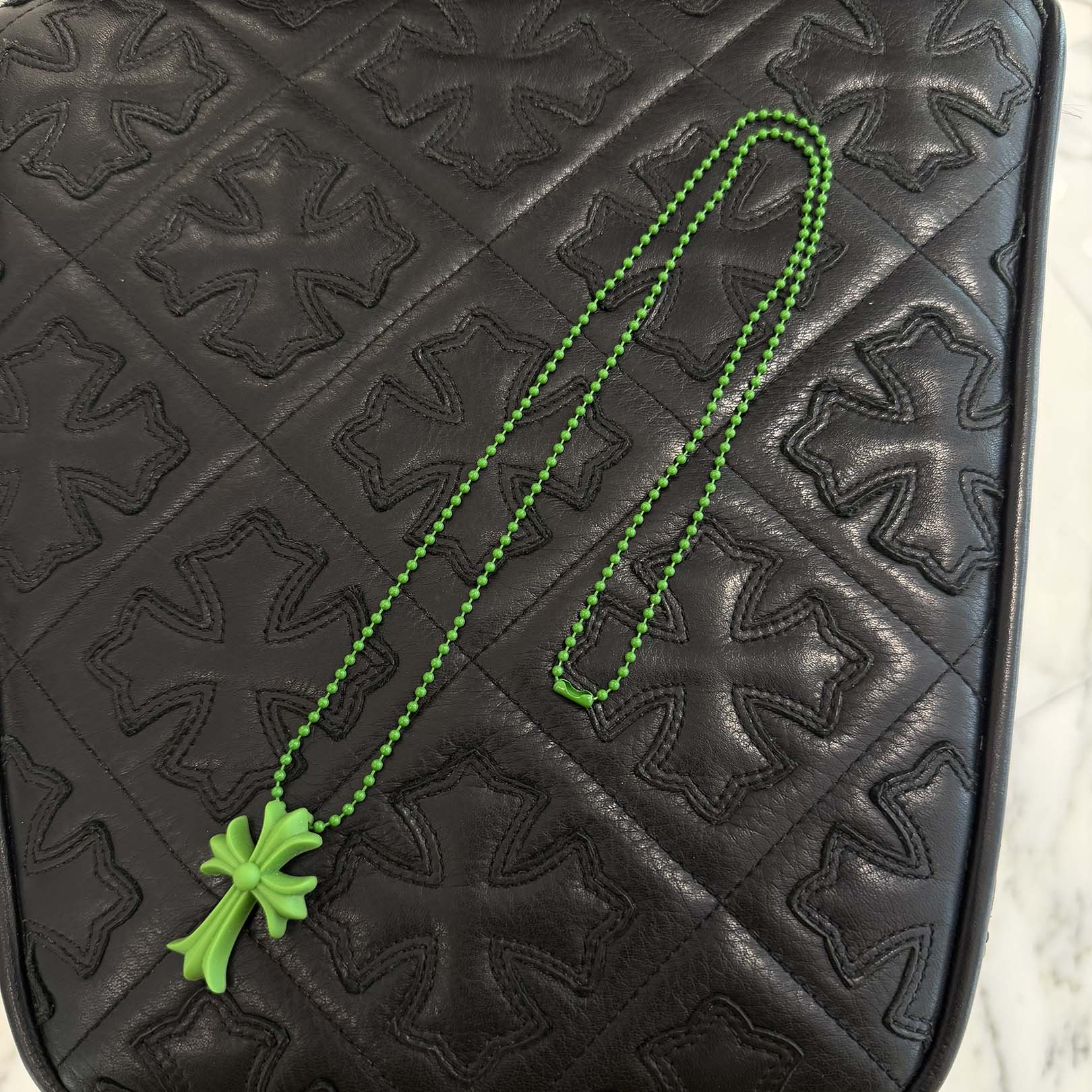 CHROME HEARTS PENDANT CH CRS SML PLSTC クロムハーツ ペンダント CHクロス スモール プラスチック