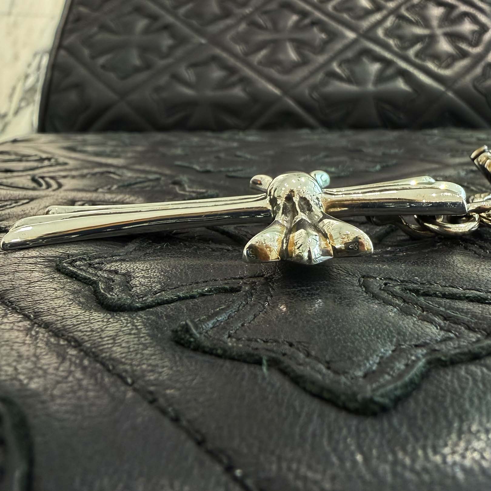 CHROME HEARTS Large CH Cross Key Ring With Dagger クロムハーツ ラージ CHクロス キーリング ウィズ ダガー シルバー925