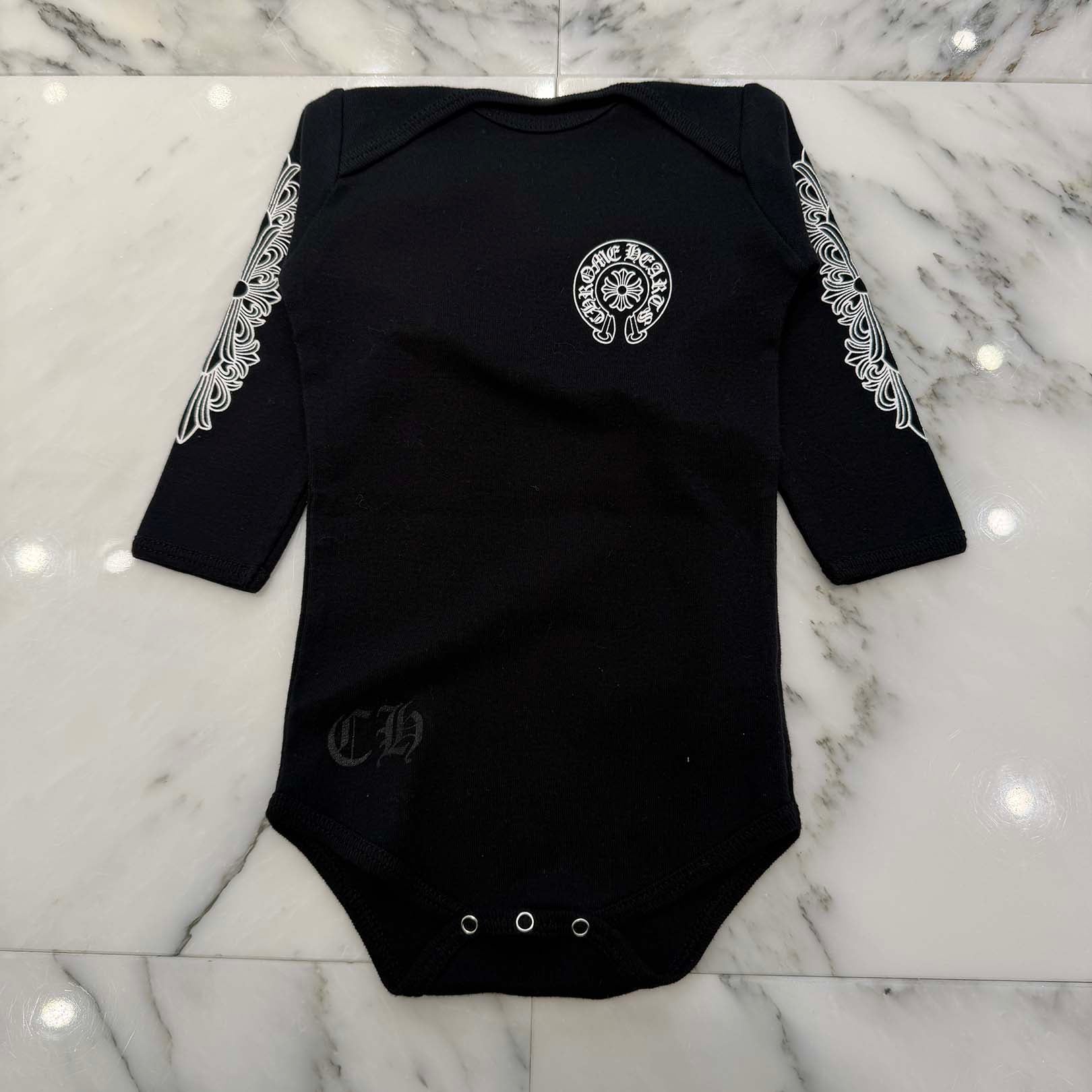 CHROME HEARTS Floral Cross Back Horseshoe Long Sleeve Rompers Size 12months クロムハーツ フローラルクロス バックホースシュー 長袖ロンパース サイズ12months