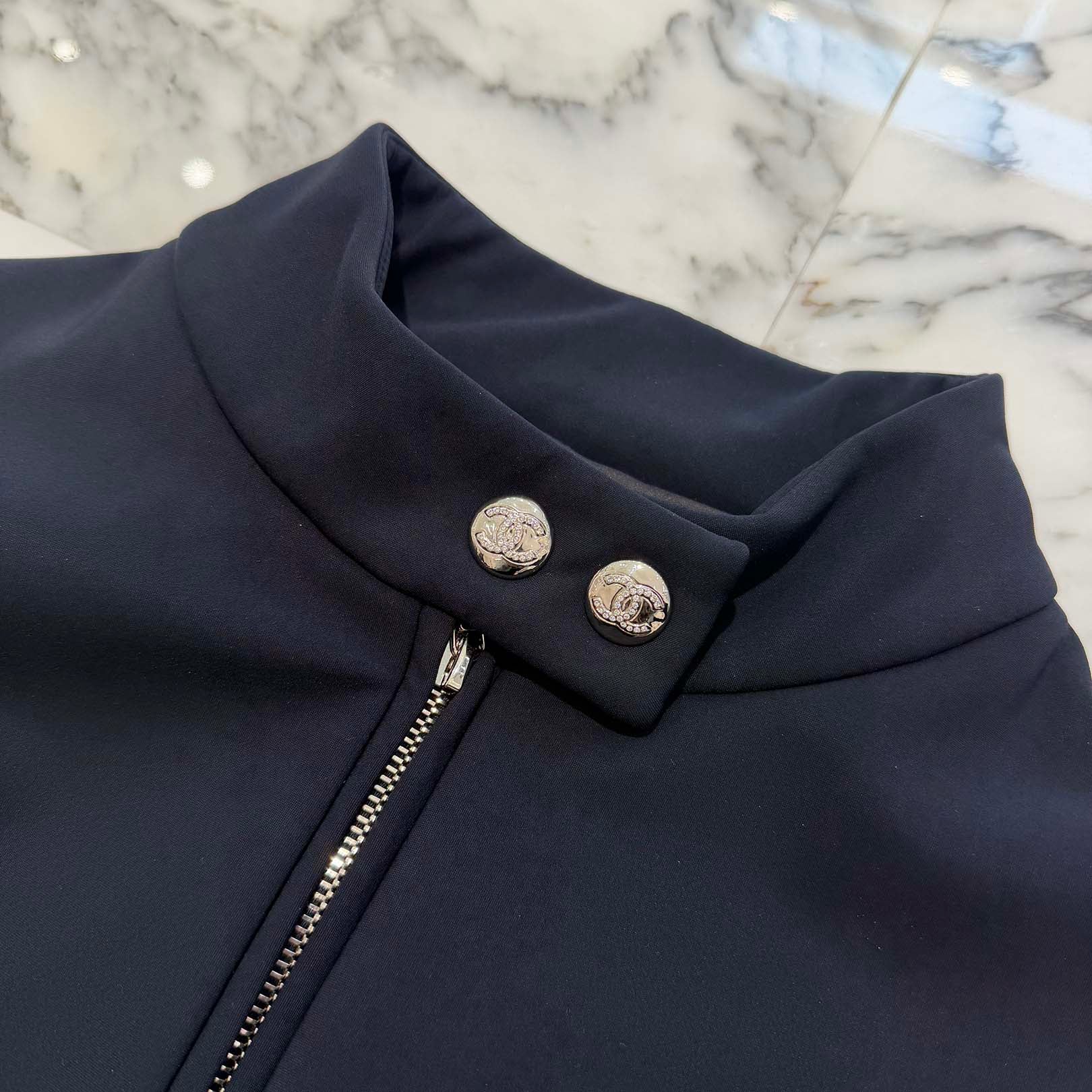 CHANEL 2025AW Spring Hook Coco Mark Button Jacket P77335 V69592 NZ123 Size 48 シャネル スプリングホックココマークボタンジャケット サイズ48
