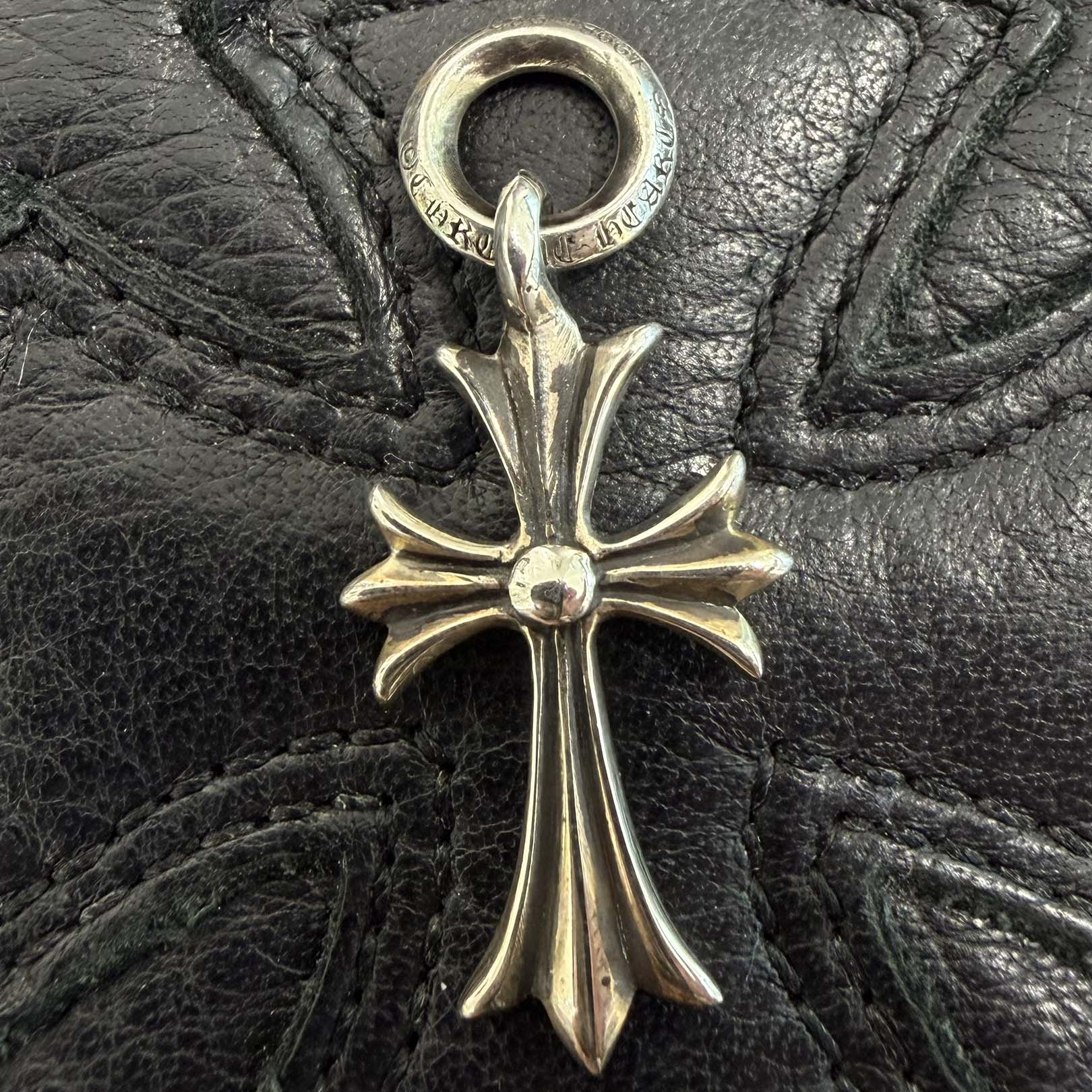 CHROME HEARTS Tiny Cross Charm Pendant Top クロムハーツ タイニー