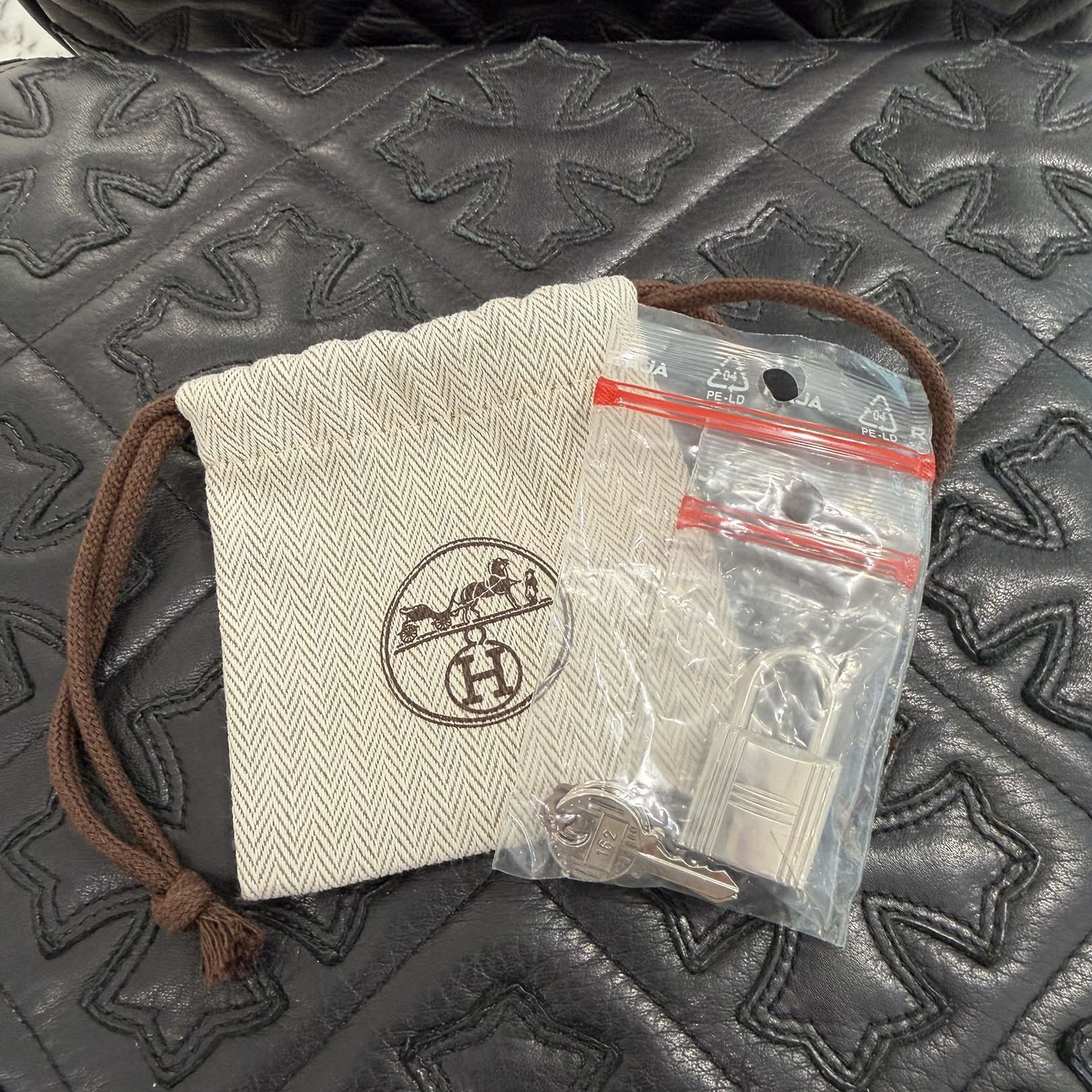 HERMES Picotin Lock PM "NOIR" K刻印 エルメス ピコタンロック PM "ノワール" K刻印