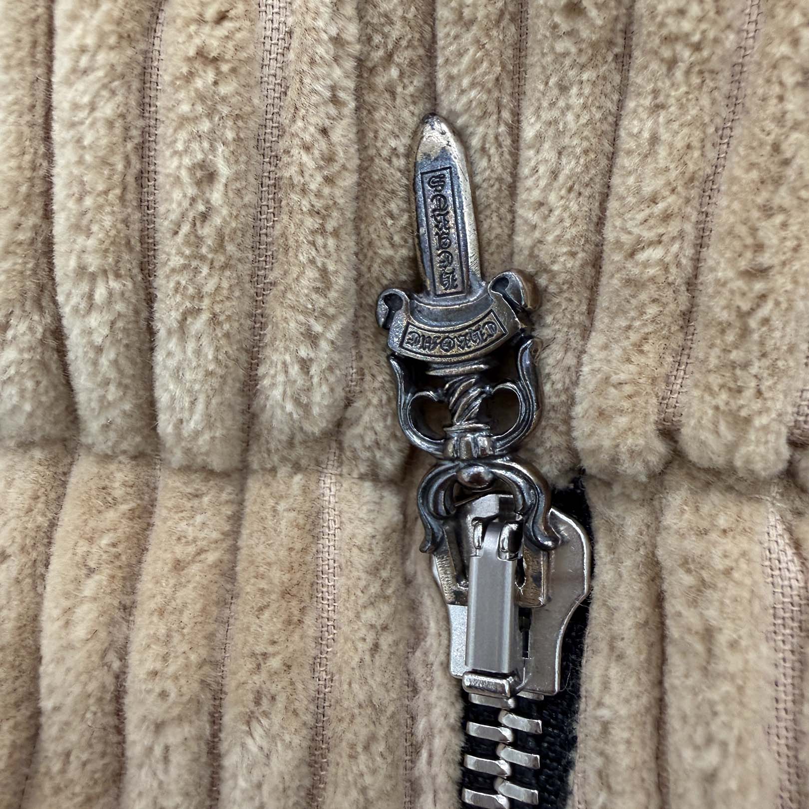 CHROME HEART × MATTY BOY Chomper Leather Patch Corduroy Puffer Jacket Size M クロムハーツ × マッティボーイ チョンパーレザーパッチ コーデュロイ パファージャケット サイズM