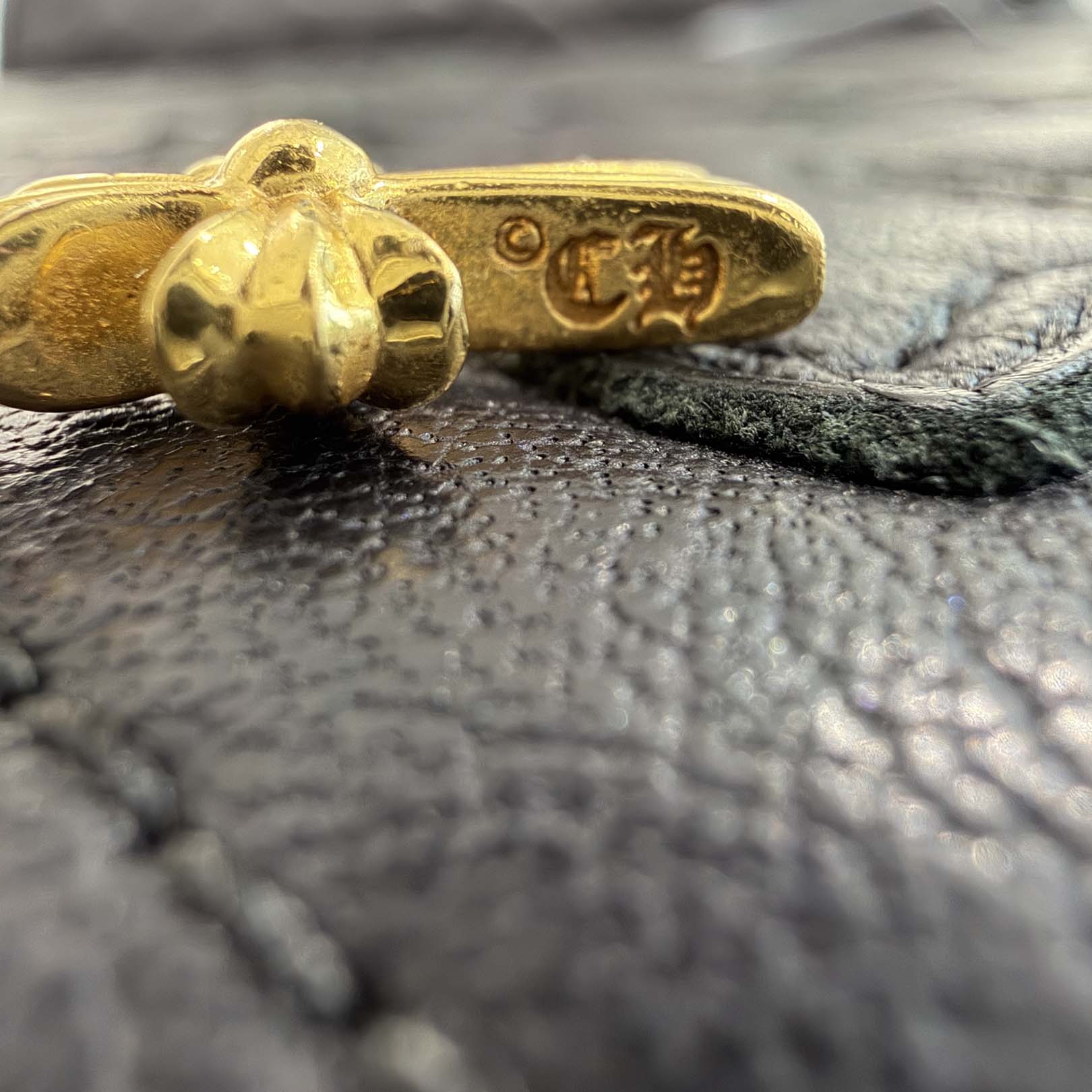 CHROME HEARTS 22K BABY FAT CROSS Earring Pave Diamond クロムハーツ