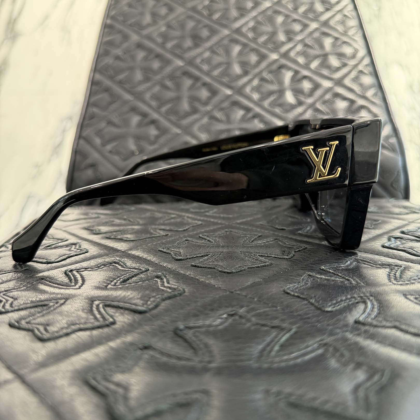 LOUIS VUITTON Cyclone LV Flower Sunglasses Z1578E ルイヴィトン サイクロン LVフラワー サングラス