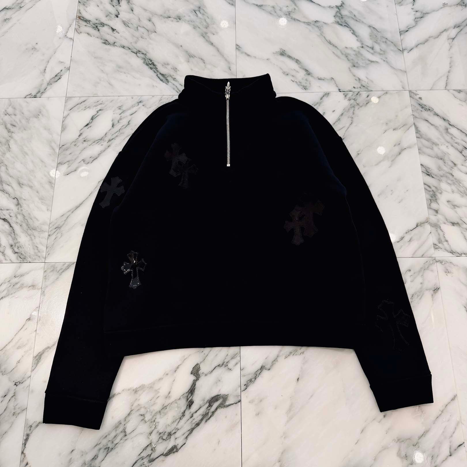 CHROME HEARTS Y NOT Multi Leather Cross Patch Half Zip Sweatshirt Size S クロムハーツ ワイノット マルチレザークロスパッチ ハーフジップ スウェットシャツ サイズS