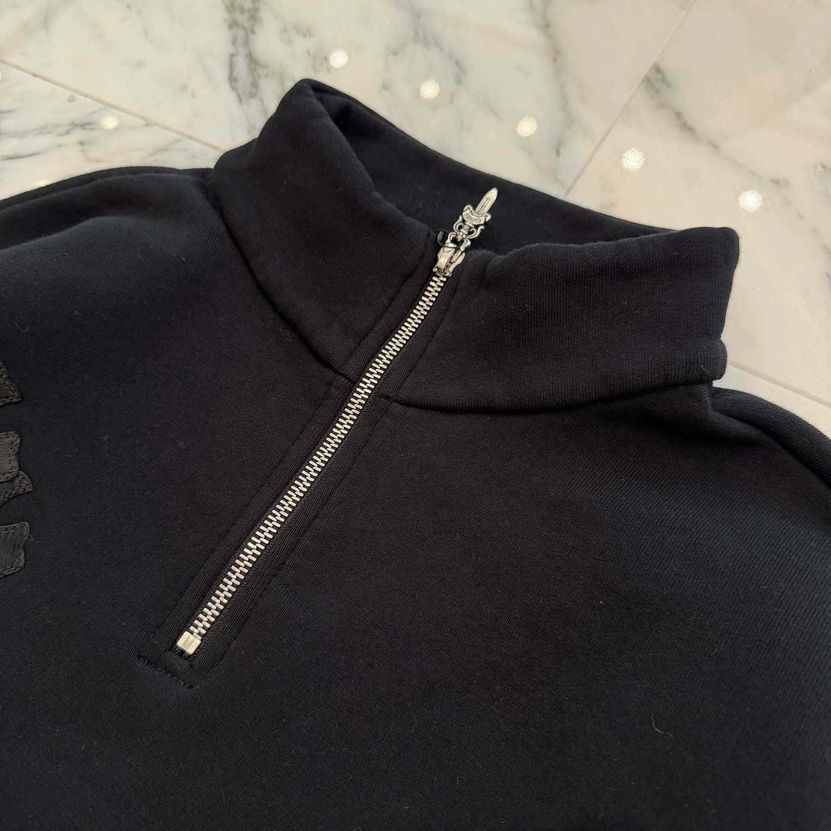 CHROME HEARTS Y NOT Multi Leather Cross Patch Half Zip Sweatshirt Size S クロムハーツ ワイノット マルチレザークロスパッチ ハーフジップ スウェットシャツ サイズS