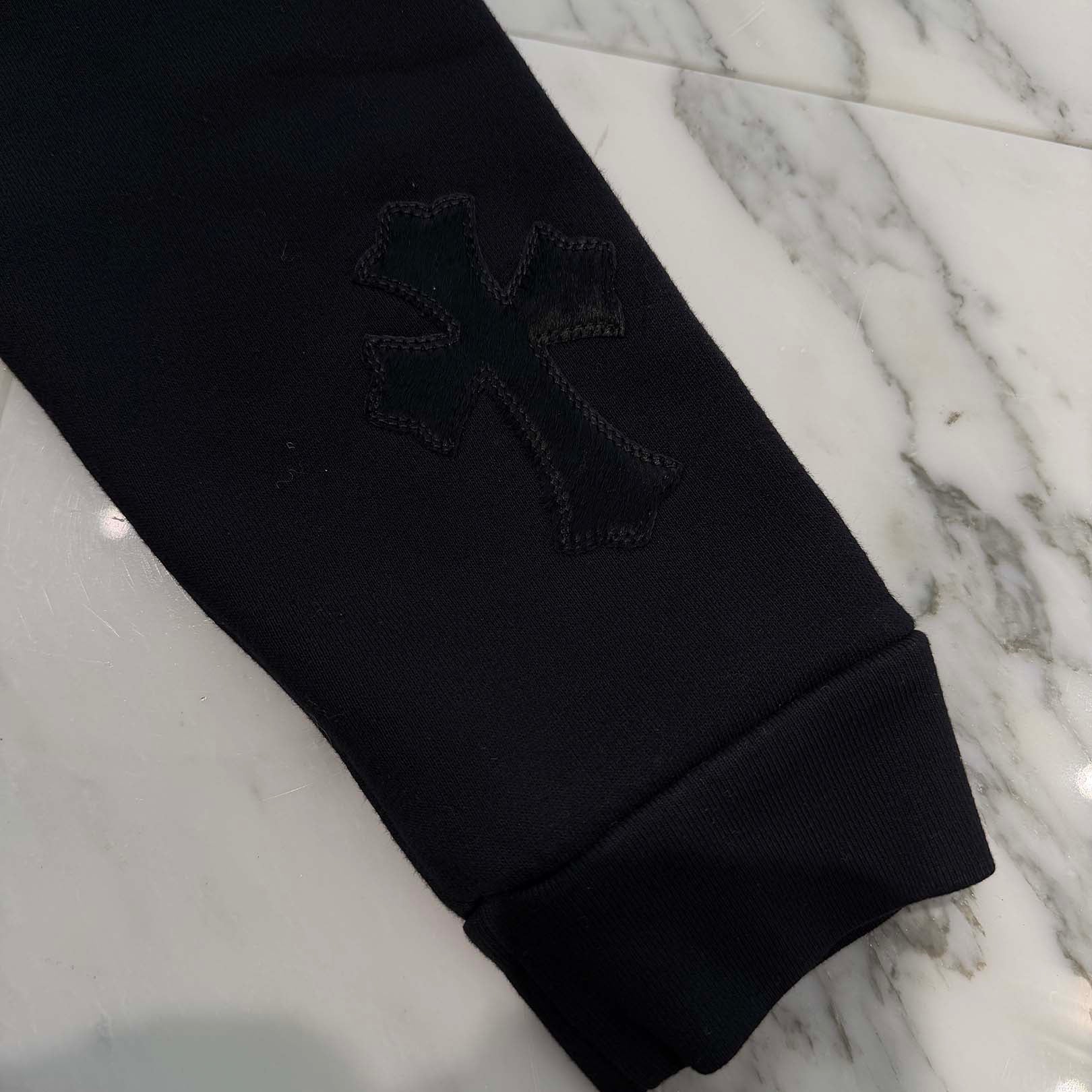 CHROME HEARTS Y NOT Multi Leather Cross Patch Half Zip Sweatshirt Size S クロムハーツ ワイノット マルチレザークロスパッチ ハーフジップ スウェットシャツ サイズS