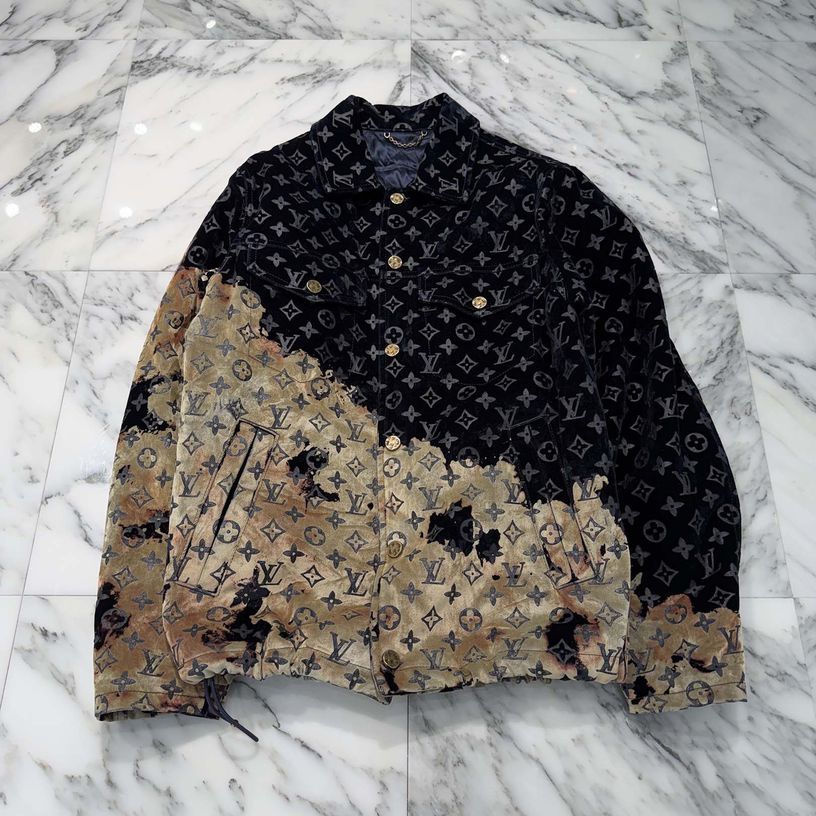 LOUIS VUITTON 2024SS Monogram Bleached Velour Denim Jacket HQA02W Size 46 ルイヴィトン モノグラム ブリーチ ベロア デニム ジャケット サイズ46