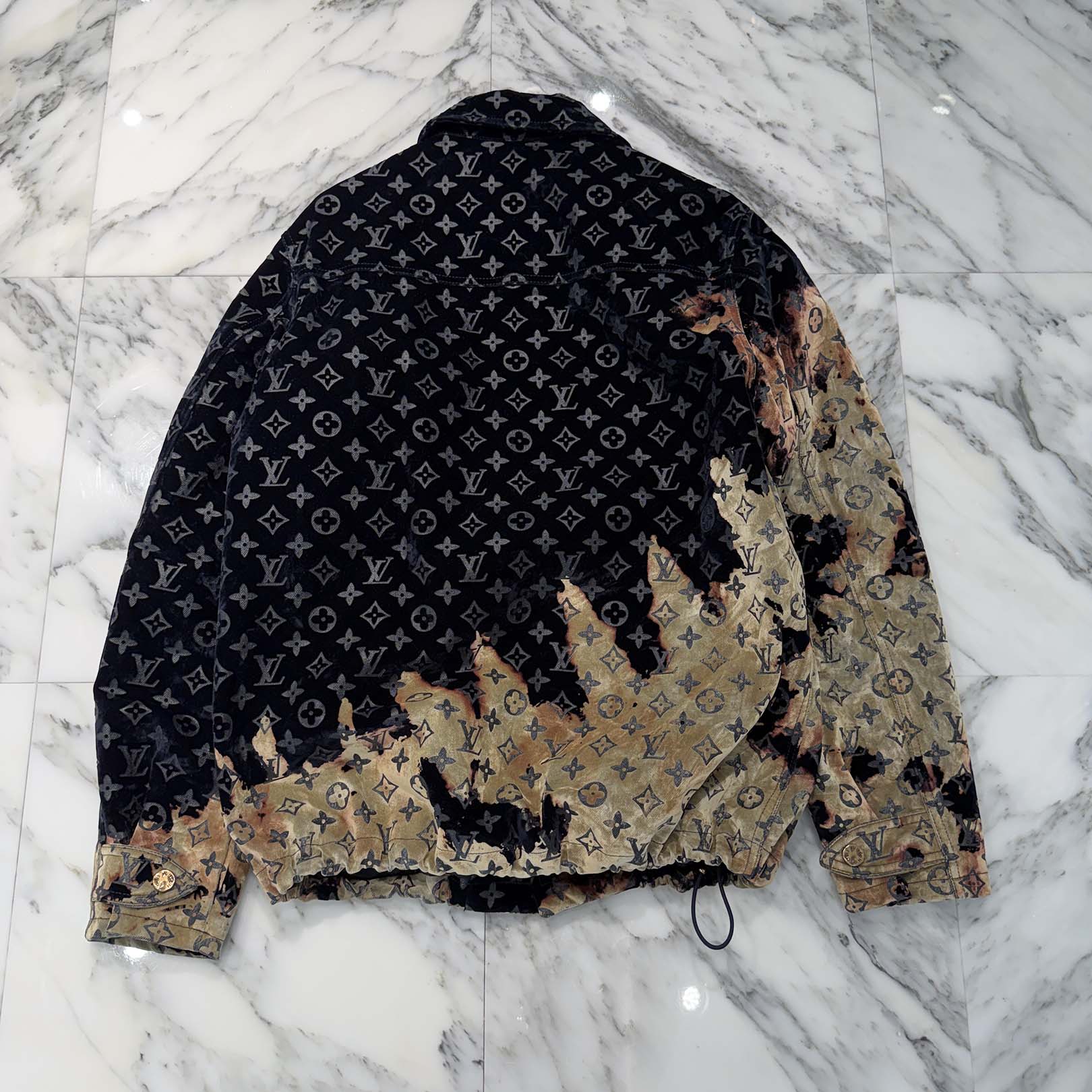 LOUIS VUITTON 2024SS Monogram Bleached Velour Denim Jacket HQA02W Size 46 ルイヴィトン モノグラム ブリーチ ベロア デニム ジャケット サイズ46