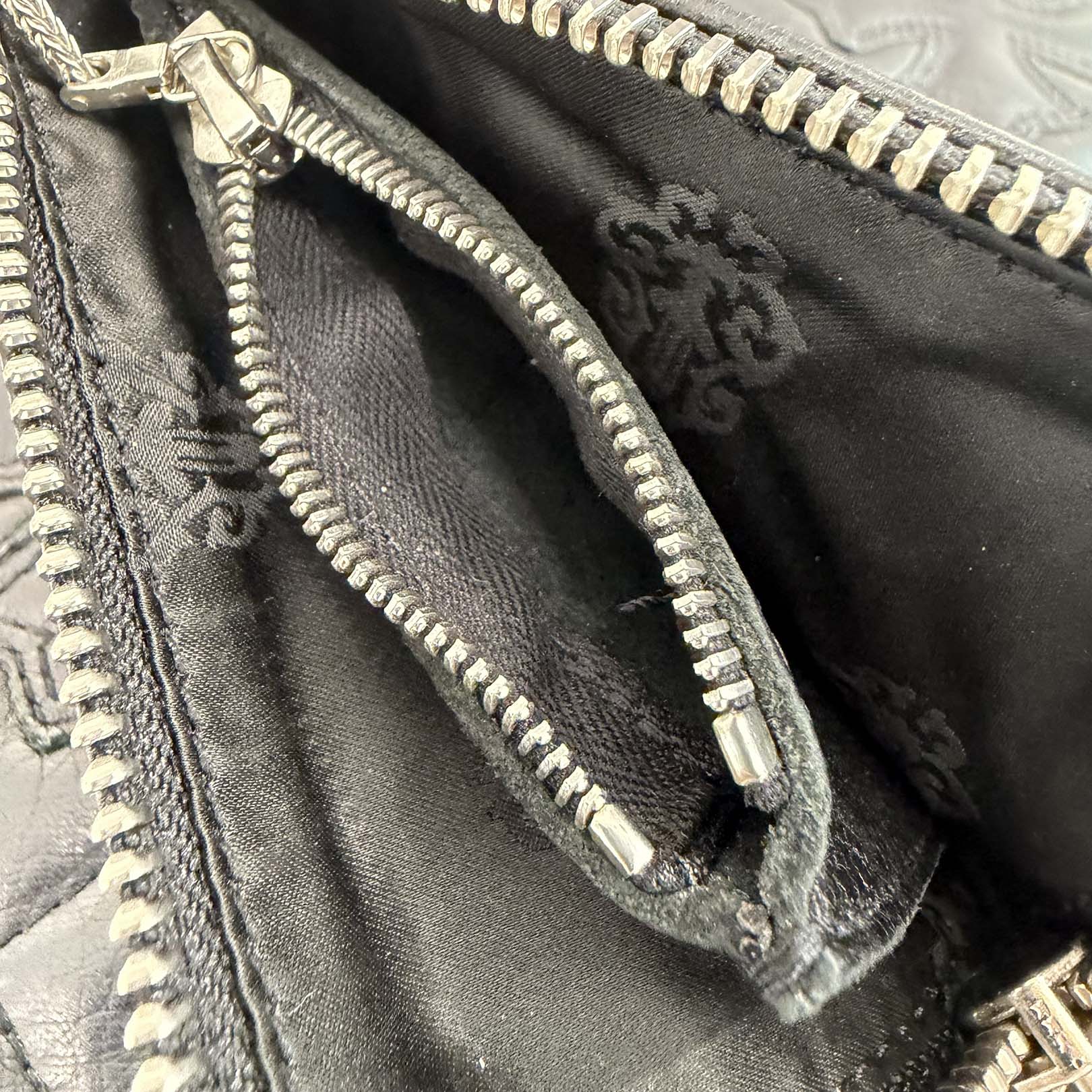 CHROME HEARTS Tiny Zip Wallet クロムハーツ タイニージップ ウォレット