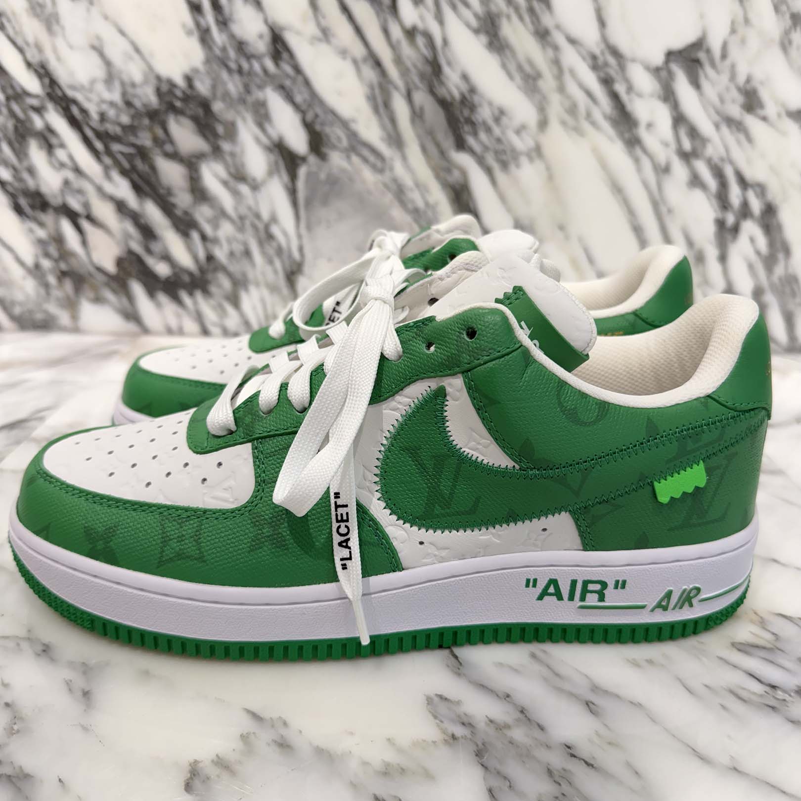 LOUIS VUITTON × NIKE 2022SS Air Force 1 Low Sneaker by Virgil Abloh 1A9V9U Size US7 1/2 (25.5cm) ルイヴィトン × ナイキ エア フォース 1 ロー スニーカー ヴァージル・アブロー モデル US7 1/2 (25.5cm)