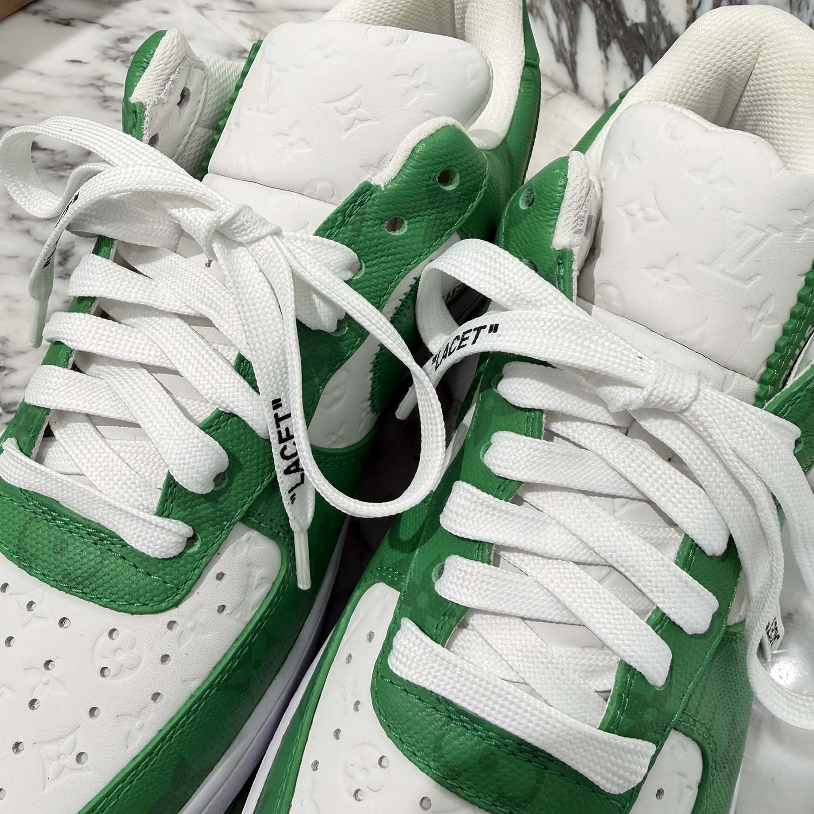 LOUIS VUITTON × NIKE 2022SS Air Force 1 Low Sneaker by Virgil Abloh 1A9V9U Size US7 1/2 (25.5cm) ルイヴィトン × ナイキ エア フォース 1 ロー スニーカー ヴァージル・アブロー モデル US7 1/2 (25.5cm)