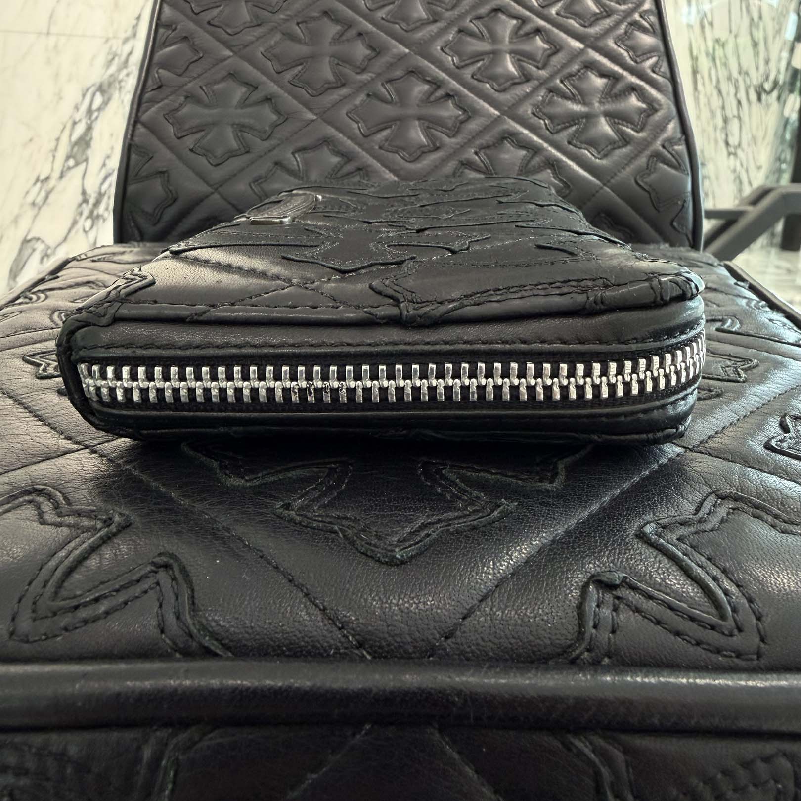 CHROME HEARTS Cemetery Cross Leather Patch Quilting Leather Wallet クロムハーツ セメタリークロス レザーパッチ キルティングレザー ウォレット