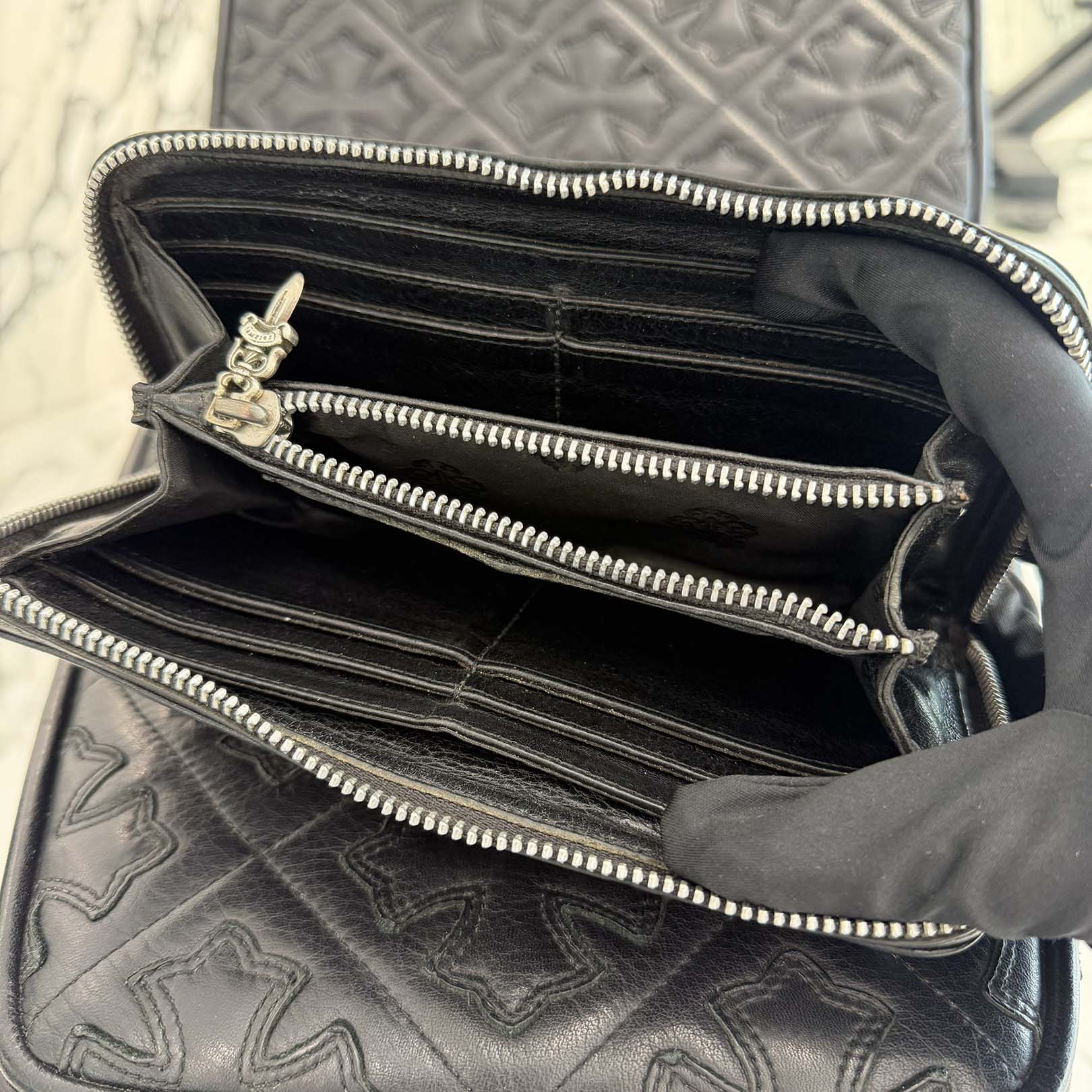 CHROME HEARTS 3 Cemetery Leather Cross Patch REC F Zip Wallet