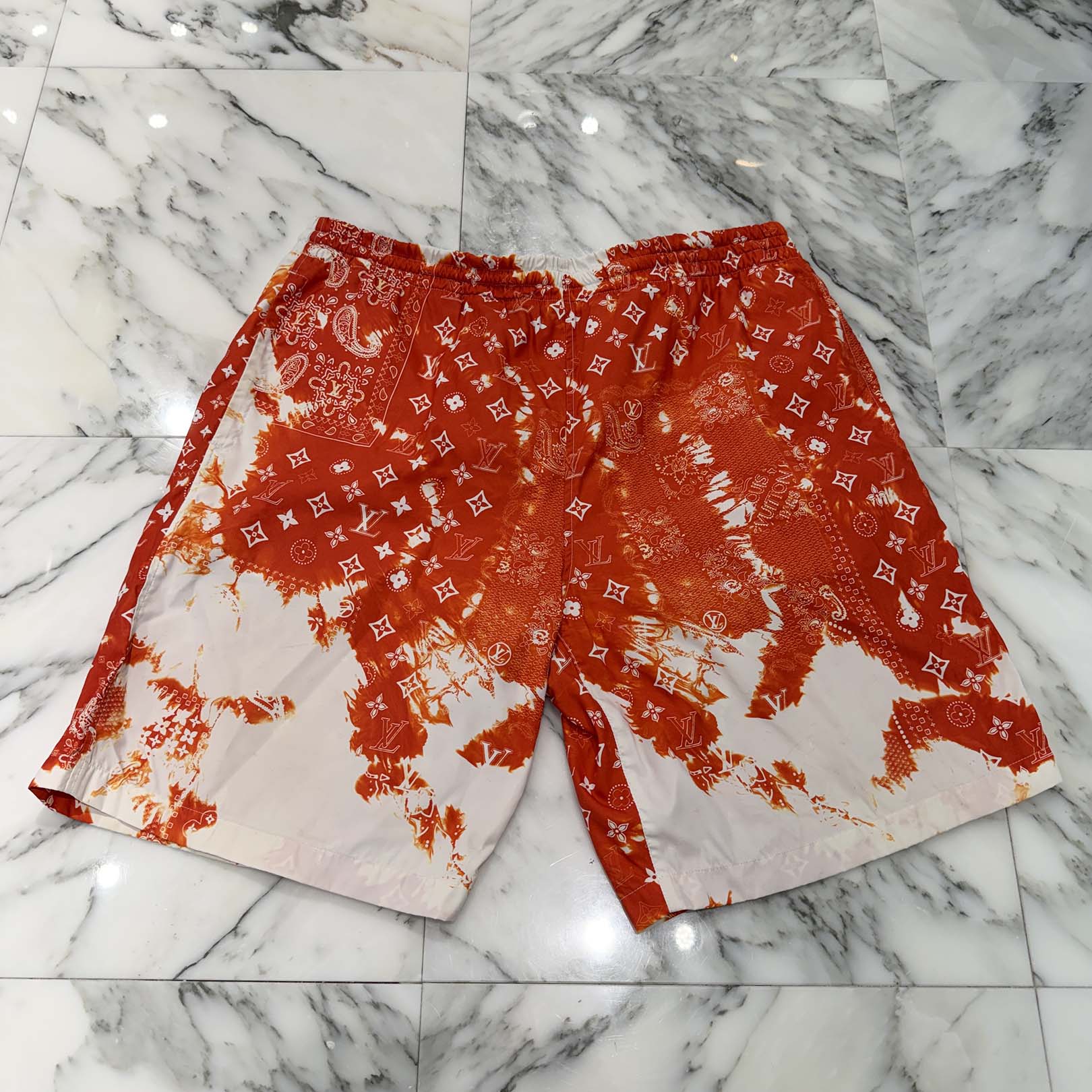 あひゃひゃ ルイ・ヴィトン モノグラムバンダナ ショーツ パンツ LOUIS VUITTON 2022AW Bandana Board Swim Shorts HNW11X Size XL ルイ