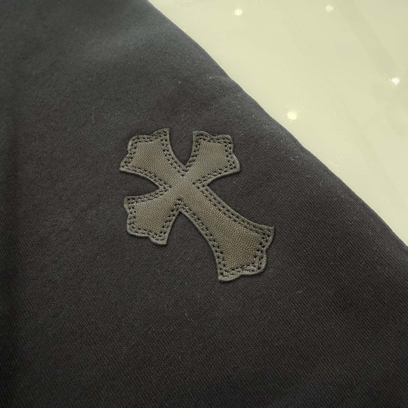 CHROME HEARTS Y NOT Multi Leather Cross Patch Sweatshirt Size M クロムハーツ ワイノット マルチレザークロスパッチ スウェットシャツ サイズM