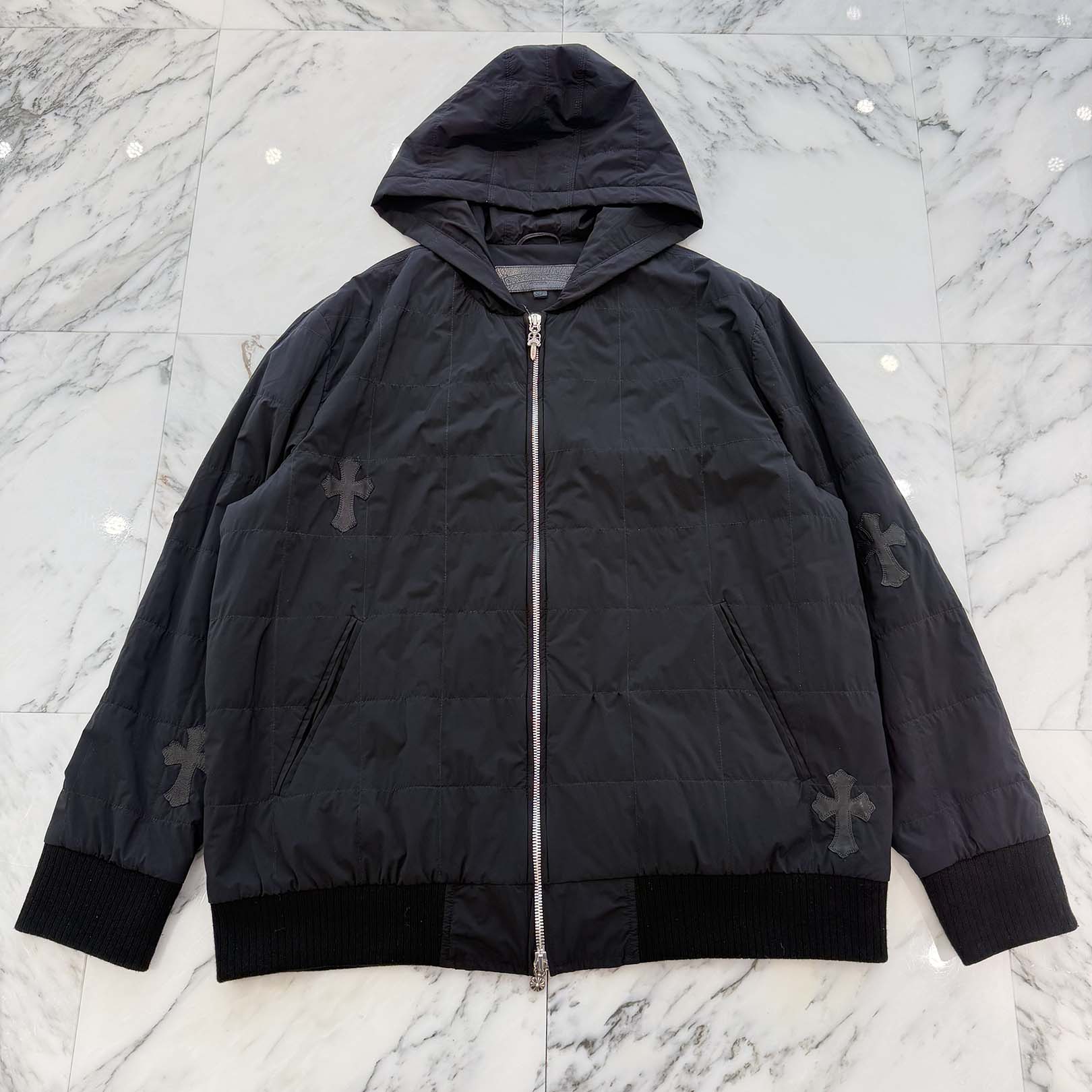 CHROME HEARTS Y NOT DAMAGED GOODS Leather Cross Patch Quilted Nylon Jacket Size XL クロムハーツ ワイノット ダメージド グッズ レザークロスパッチ キルティングナイロンジャケット サイズXL