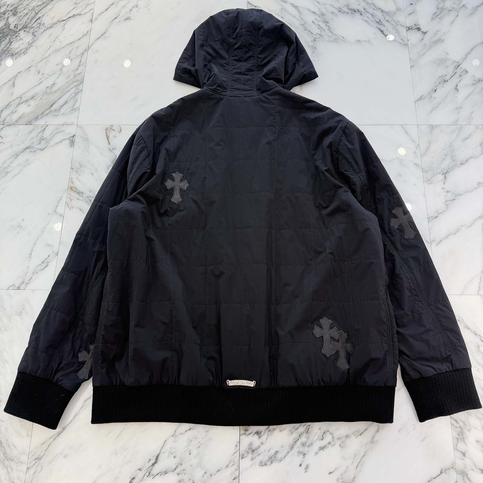 CHROME HEARTS Y NOT DAMAGED GOODS Leather Cross Patch Quilted Nylon Jacket Size XL クロムハーツ ワイノット ダメージド グッズ レザークロスパッチ キルティングナイロンジャケット サイズXL