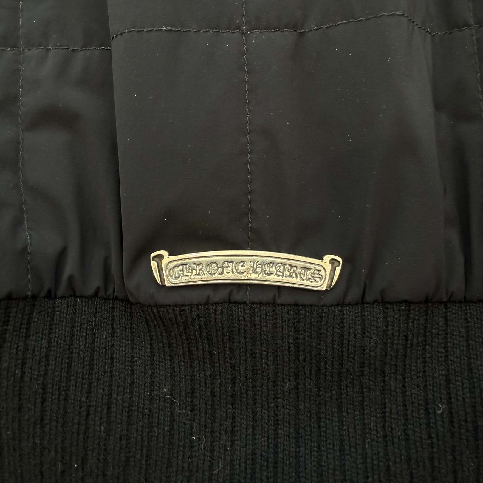 CHROME HEARTS Y NOT DAMAGED GOODS Leather Cross Patch Quilted Nylon Jacket Size XL クロムハーツ ワイノット ダメージド グッズ レザークロスパッチ キルティングナイロンジャケット サイズXL