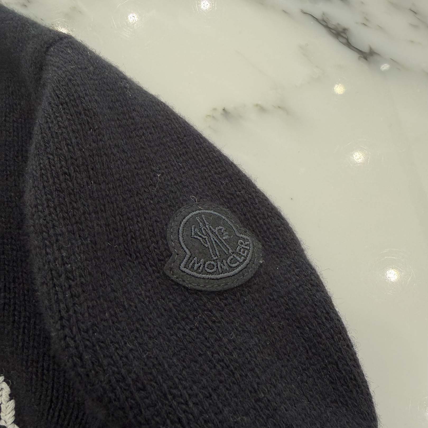 MONCLER 2025AW Logo Embroidered Wool Knit Sweater K20919C00004 M1242 Size M モンクレール ロゴ刺繍ウールニットセーター サイズM
