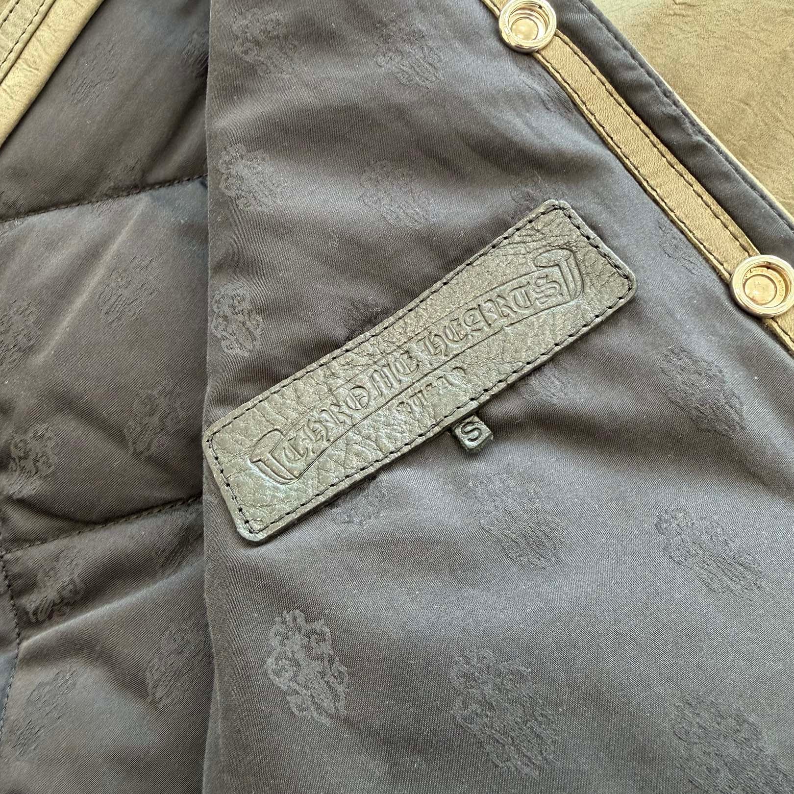 CHROME HEARTS Y NOT TEENAGE KICKS Cross Ball Button Quilting