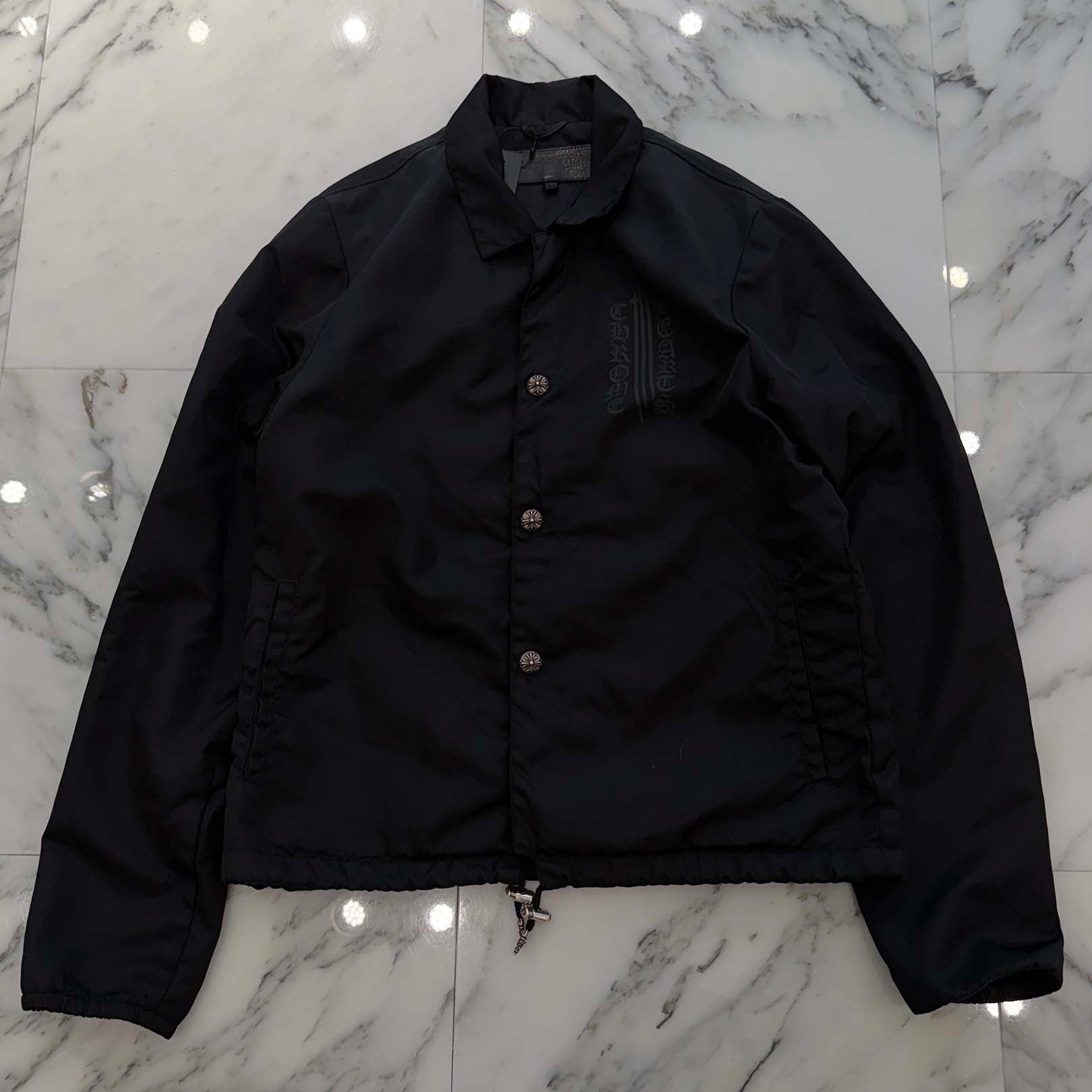 CHROME HEARTS RIGGINS FBRC English Print Nylon Coach Jacket Size M クロムハーツ リギンズ ファブリック イングリッシュ プリント ナイロンコーチジャケット サイズM