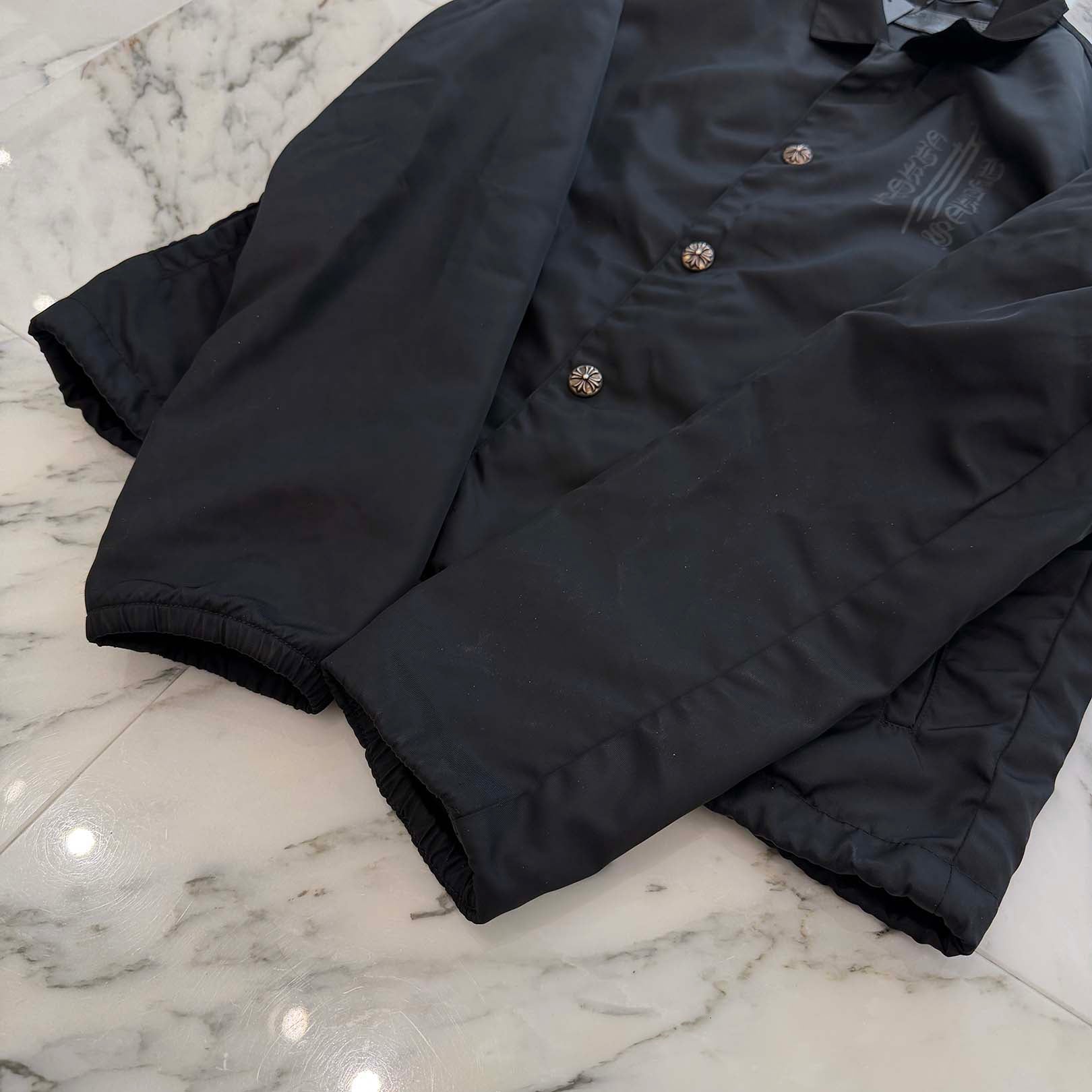 CHROME HEARTS RIGGINS FBRC English Print Nylon Coach Jacket Size M クロムハーツ リギンズ ファブリック イングリッシュ プリント ナイロンコーチジャケット サイズM