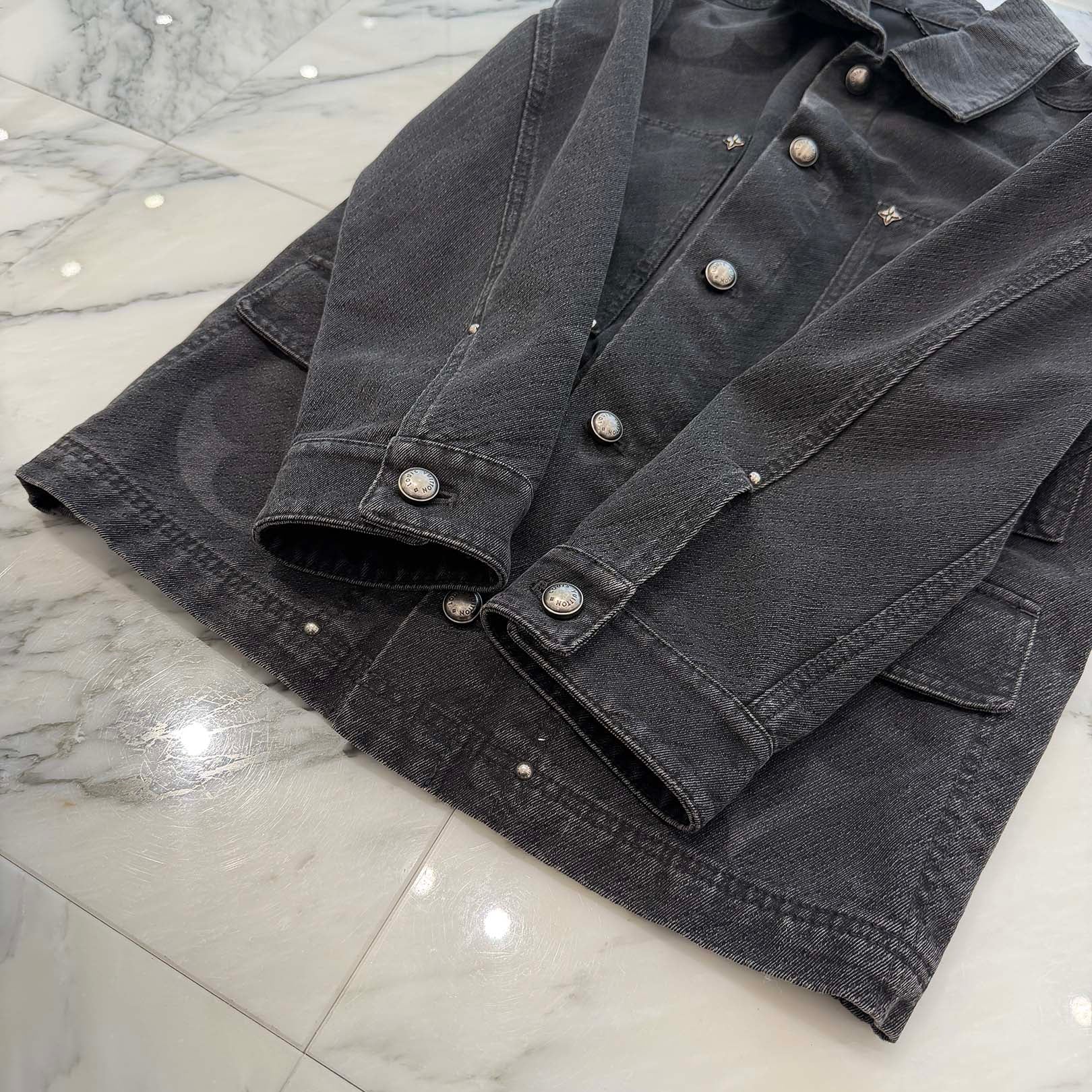 LOUIS VUITTON 2025SS Giant Monogram Denim Jacket HSA15W Size 46 ルイヴィトン ジャイアントモノグラム デニムジャケット サイズ46