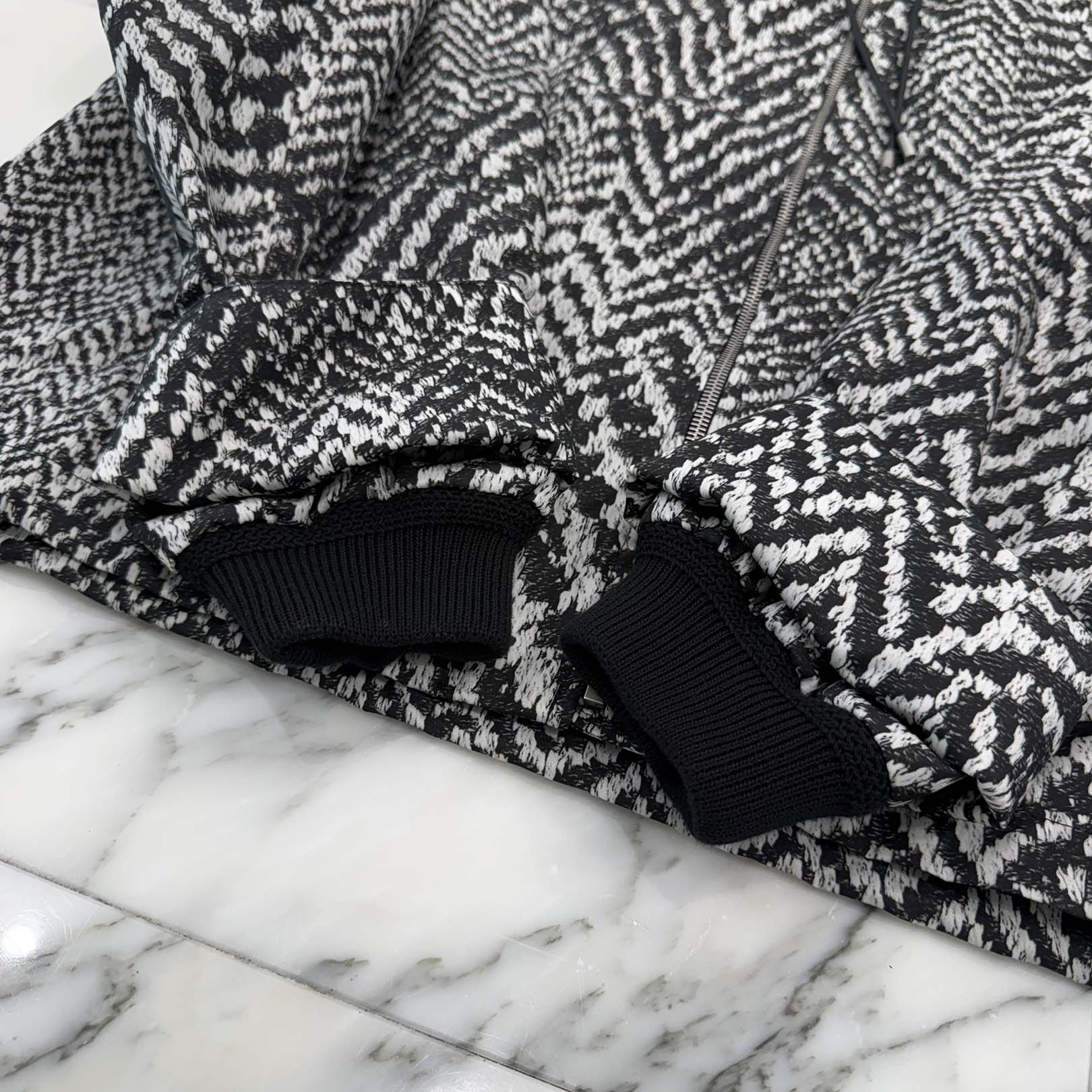 LOEWE 2024SS Herringbone Hooded Zip Up Nylon Jacket H526Y02W72 Size 46 ロエベ ヘリンボーン フーデッド ジップアップ ナイロンジャケット サイズ46