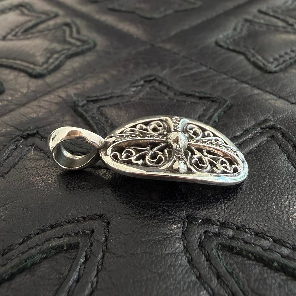 CHROME HEARTS Classic Oval Cross Charm Pave Diamond クロムハーツ クラシック オーバルクロスチャームパヴェダイヤモンド
