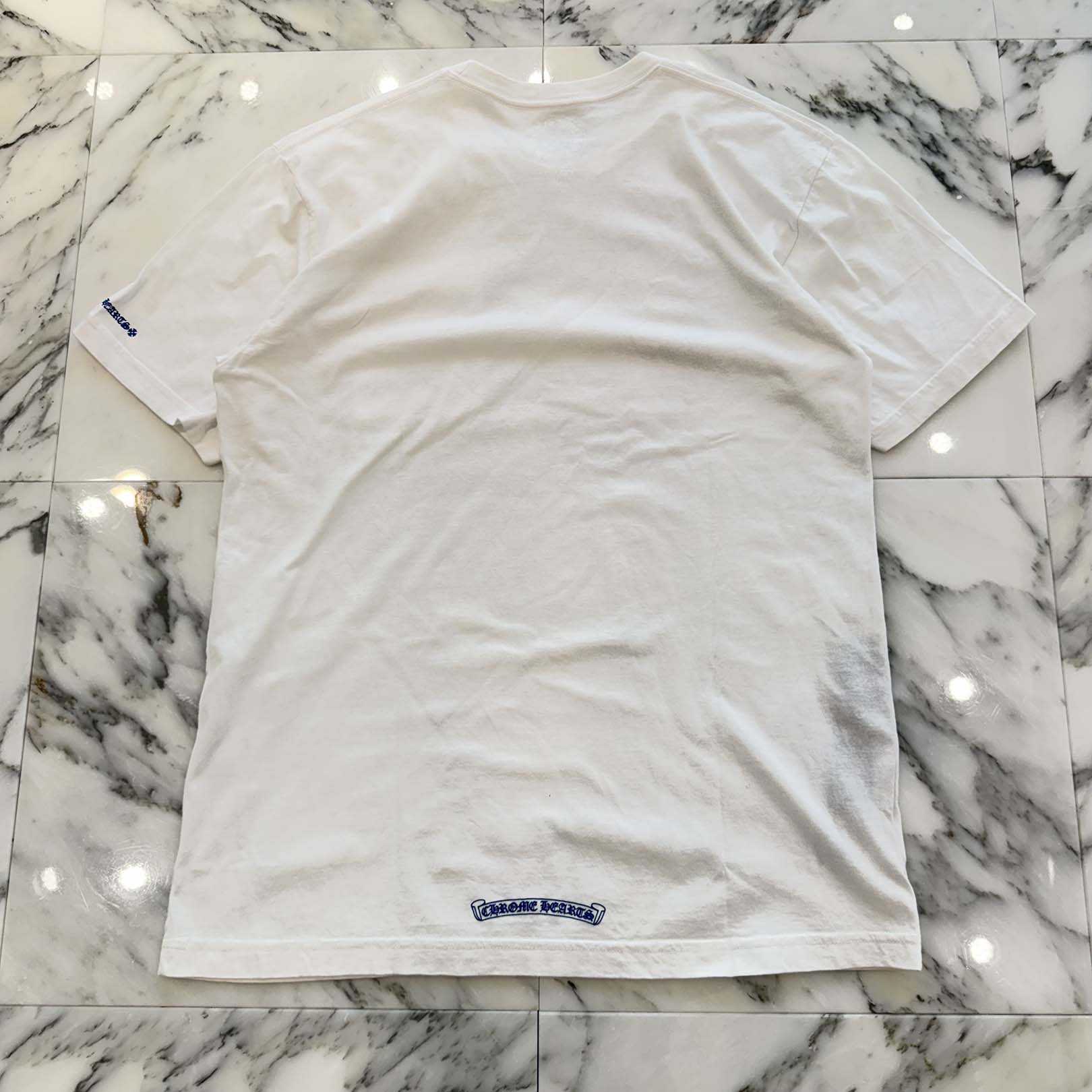 CHROME HEARTS 2025SS Old English Neck Logo Neon Blue Tee Size L クロムハーツ オールドイングリッシュ ネックロゴ ネオンブルー Tシャツ サイズL