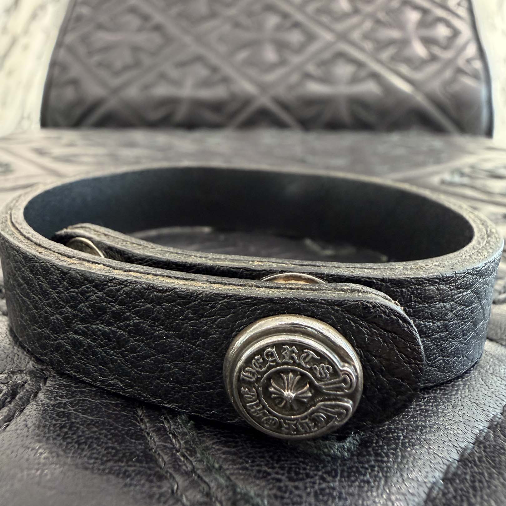 CHROME HEARTS 2SNP Floral Cross Leather Bracelet Size 9.5Inch クロムハーツ 2スナップ フローラルクロス レザー ブレスレット サイズ9.5インチ