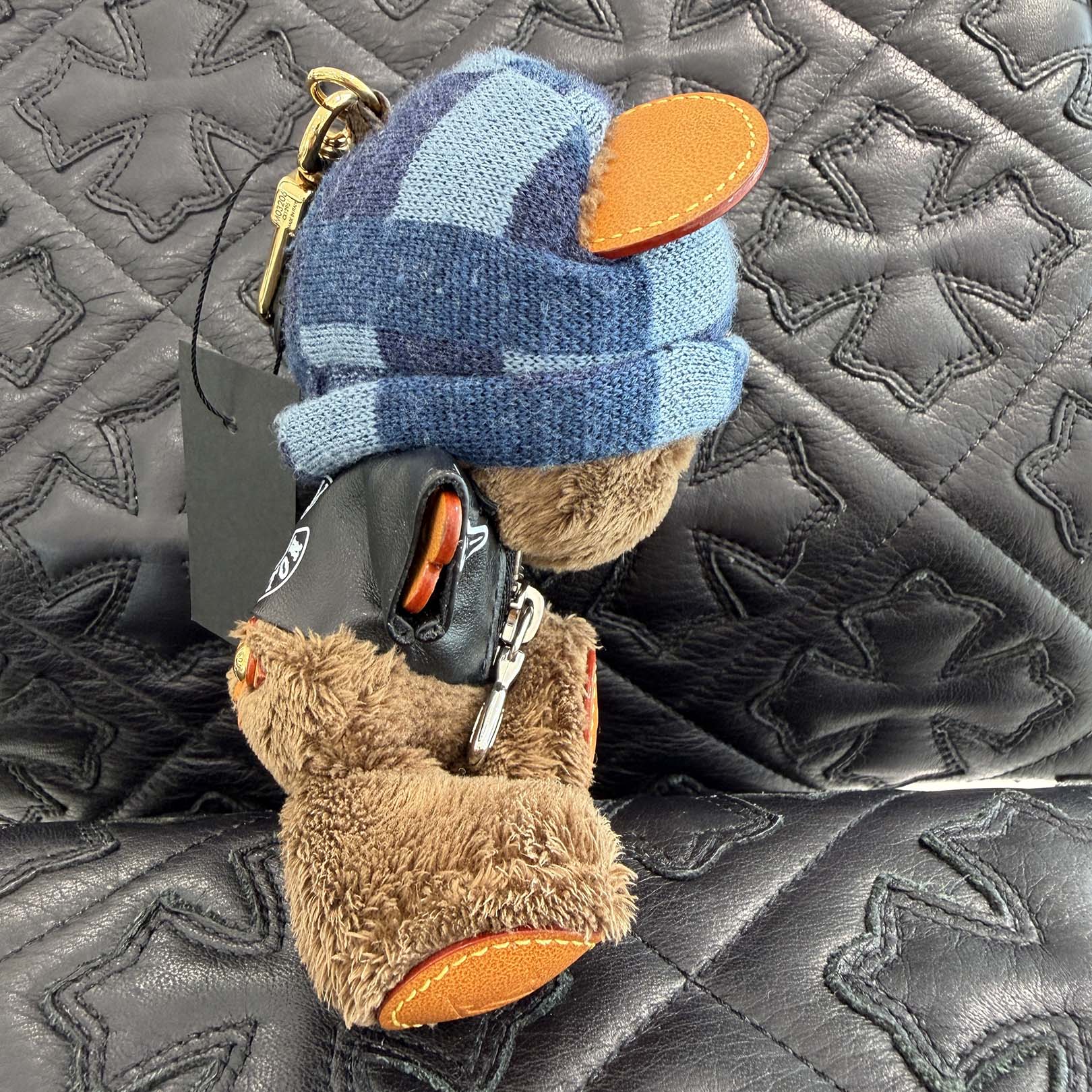 LOUIS VUITTON Bag Charm LV Louis Bear S00 M03206 ルイヴィトン