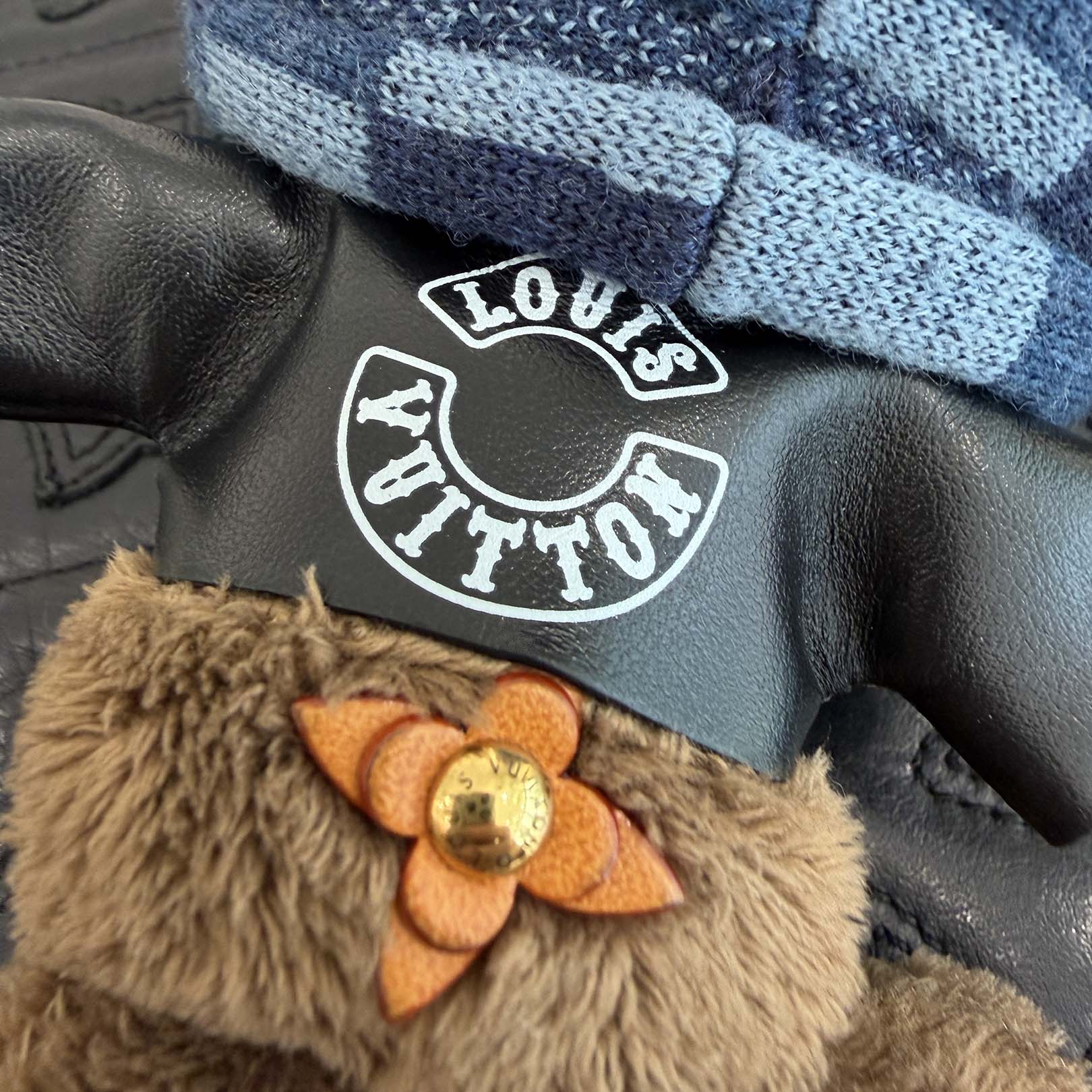 【新品未使用】ルイヴィトン バッグチャーム・LV ルイ ベア M03206 LOUIS VUITTON Bag Charm LV Louis Bear S00 M03206 ルイヴィトン