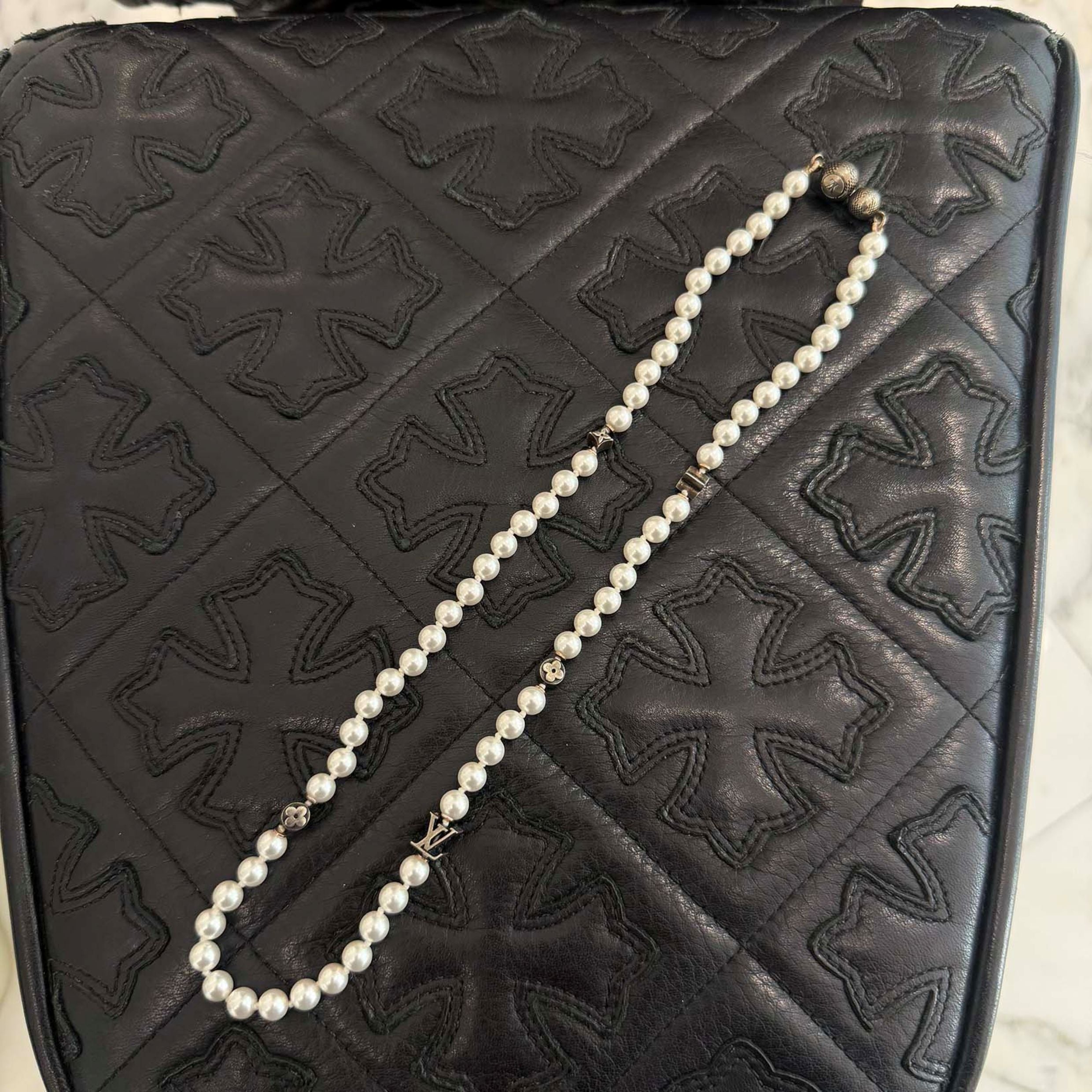 LOUIS VUITTON 2024AW Monogram Slim Pearl Necklace M02235 ルイヴィトン モノグラム スリム パールネックレス