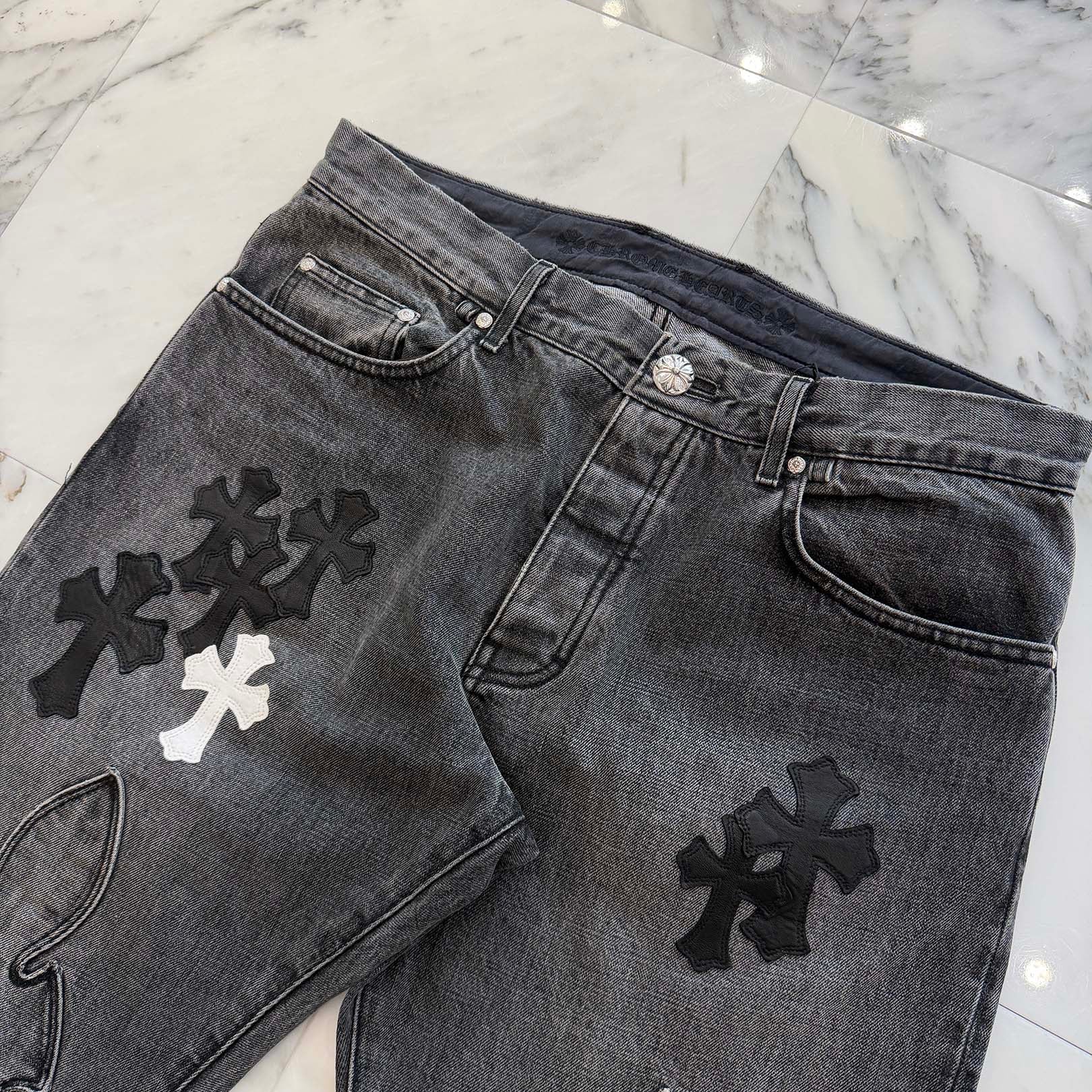 CHROME HEARTS Multi Leather Cross Patch Cross Ball Button Flare Knee Denim Pants Size 36 クロムハーツ マルチレザークロスパッチ クロスボールボタン フレアニー デニムパンツ サイズ36