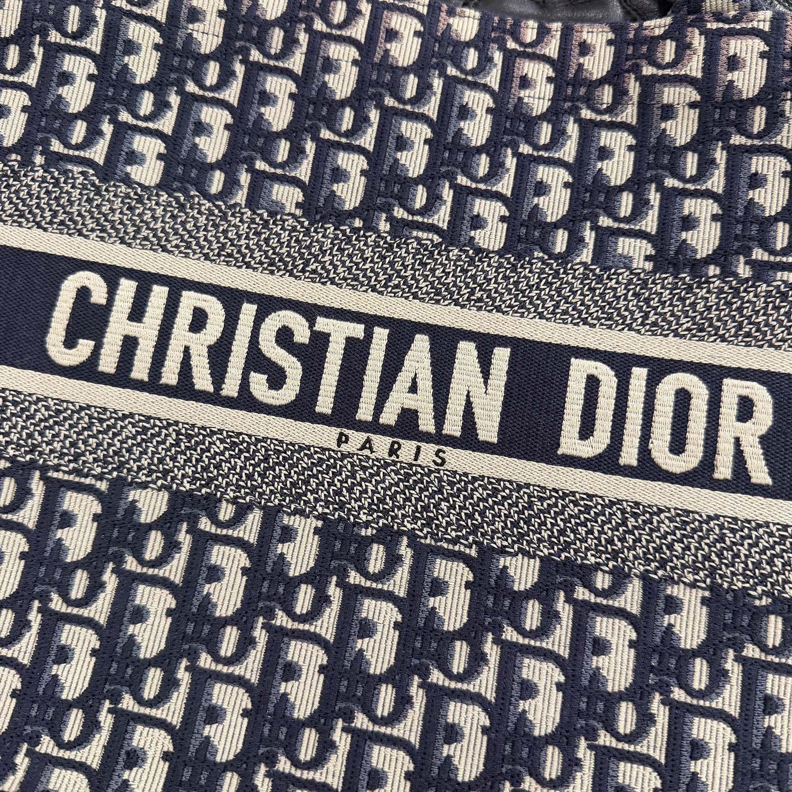 DIOR Oblique Book Tote Bag Medium ディオール オブリーク柄 ブックトートバッグ ミディアム