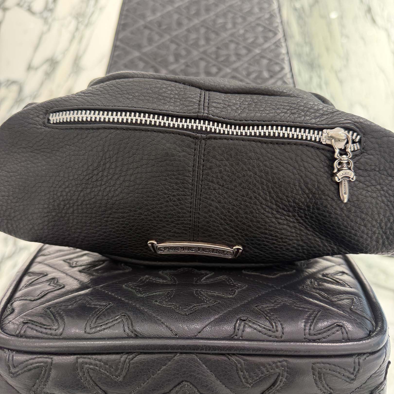 CHROME HEARTS #3 SNAT PACK Small Cross Cemetery Cross Patch LEATHER WAIST BAG クロムハーツ #3スナットパック スモールクロス セメタリークロスパッチ レザー ウェストバッグ