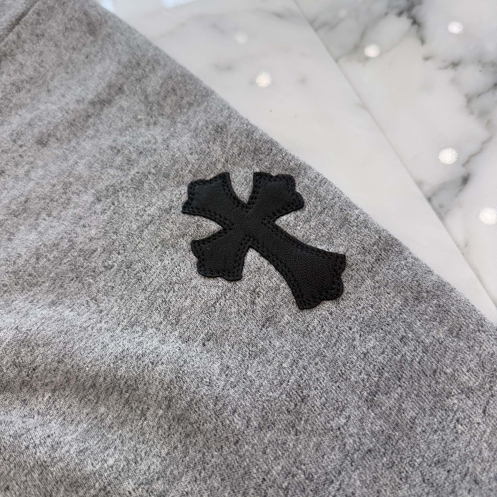 CHROME HEARTS Y NOT Cemetery Cross Leather Patch Pullover Hoodie Size XL クロムハーツ ワイノット セメタリークロスレザーパッチ プルオーバーフーディ サイズXL