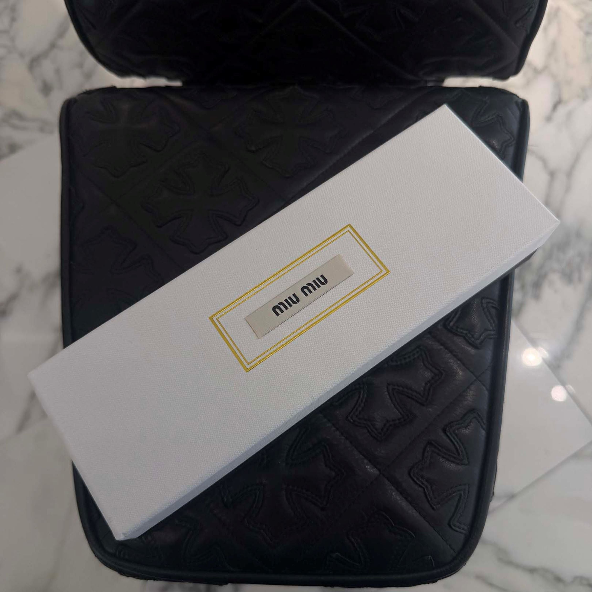 MIU MIU Logo Rhinestone Bracelet 5IB454 2DNC ミュウミュウ ロゴラインストーン ブレスレット