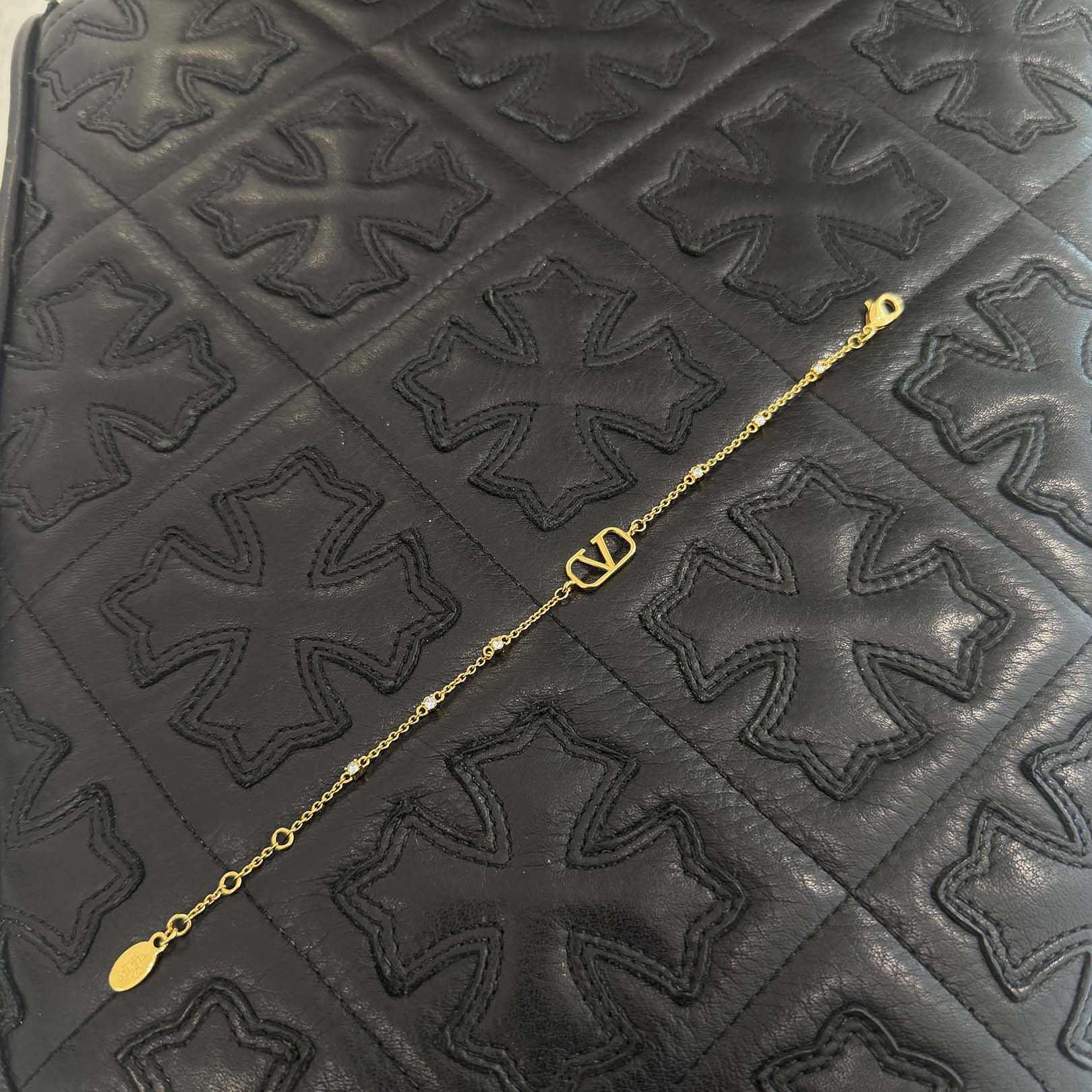 VALENTINO 2025AW V Logo Signature Metal Bracelet 7W2J0W24 YCW ヴァレンティノ Vロゴ シグネチャー メタル ブレスレット
