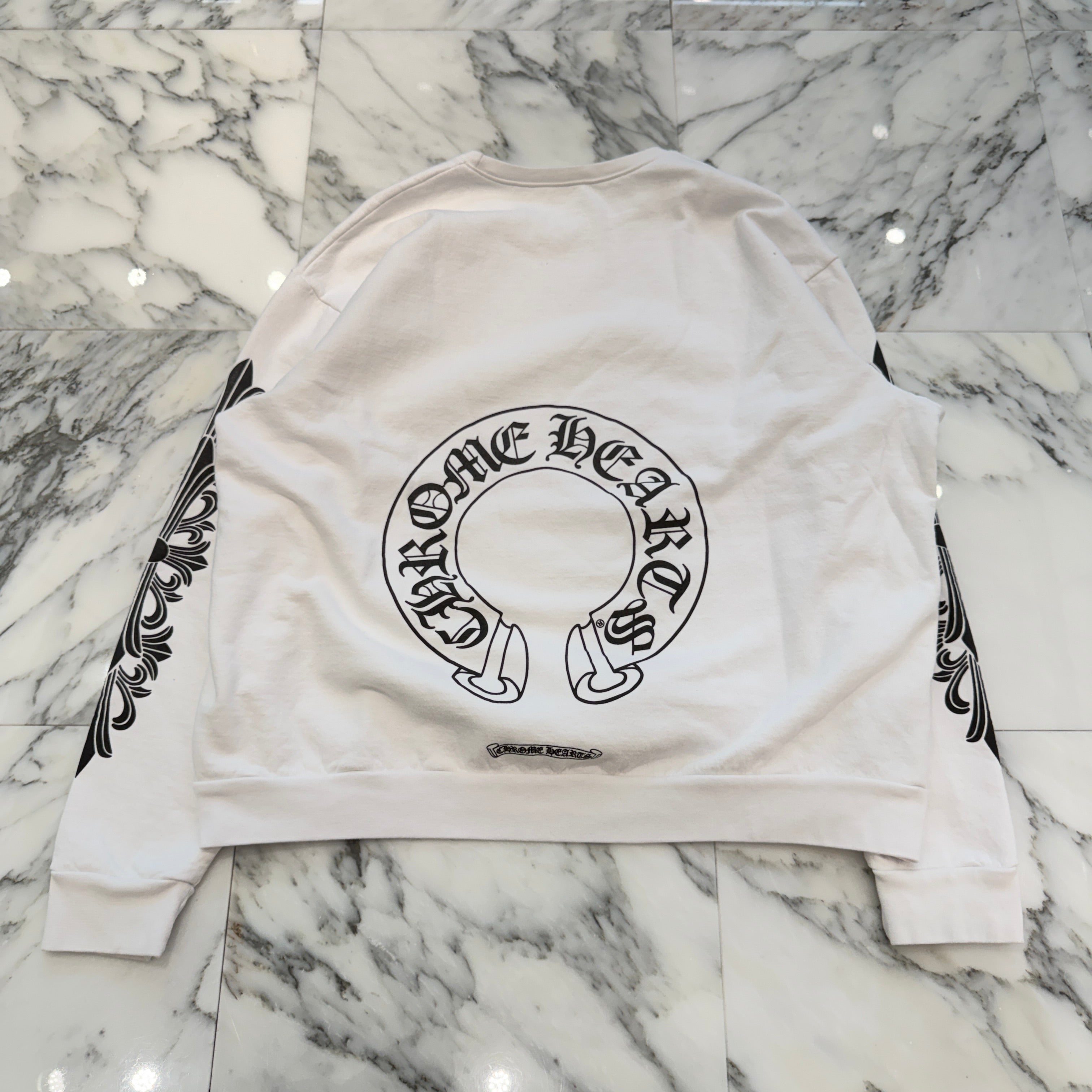 CHROME HEARTS Floral Cross Horseshoe Crewneck Sweat Shirts Size XL クロムハーツ フローラルクロス ホースシュー クルーネック スウェットシャツ サイズXL