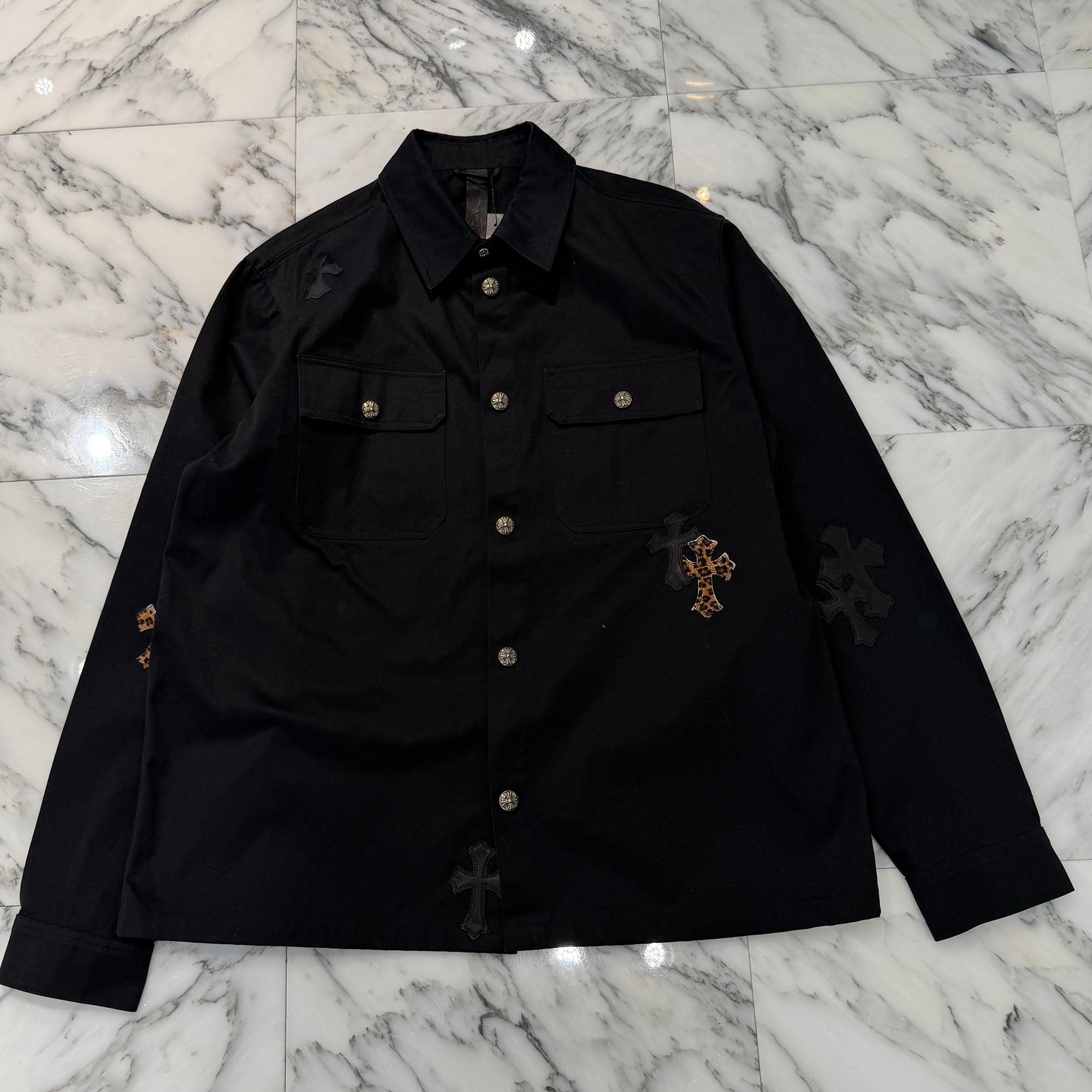 CHROME HEARTS Y NOT WORK DOG Leopard Harako Leather Cross Patch Shirt Jacket Size XXL クロムハーツ ワイノット ワークドッグ レオパード ハラコ レザークロスパッチ シャツジャケット サイズXXL