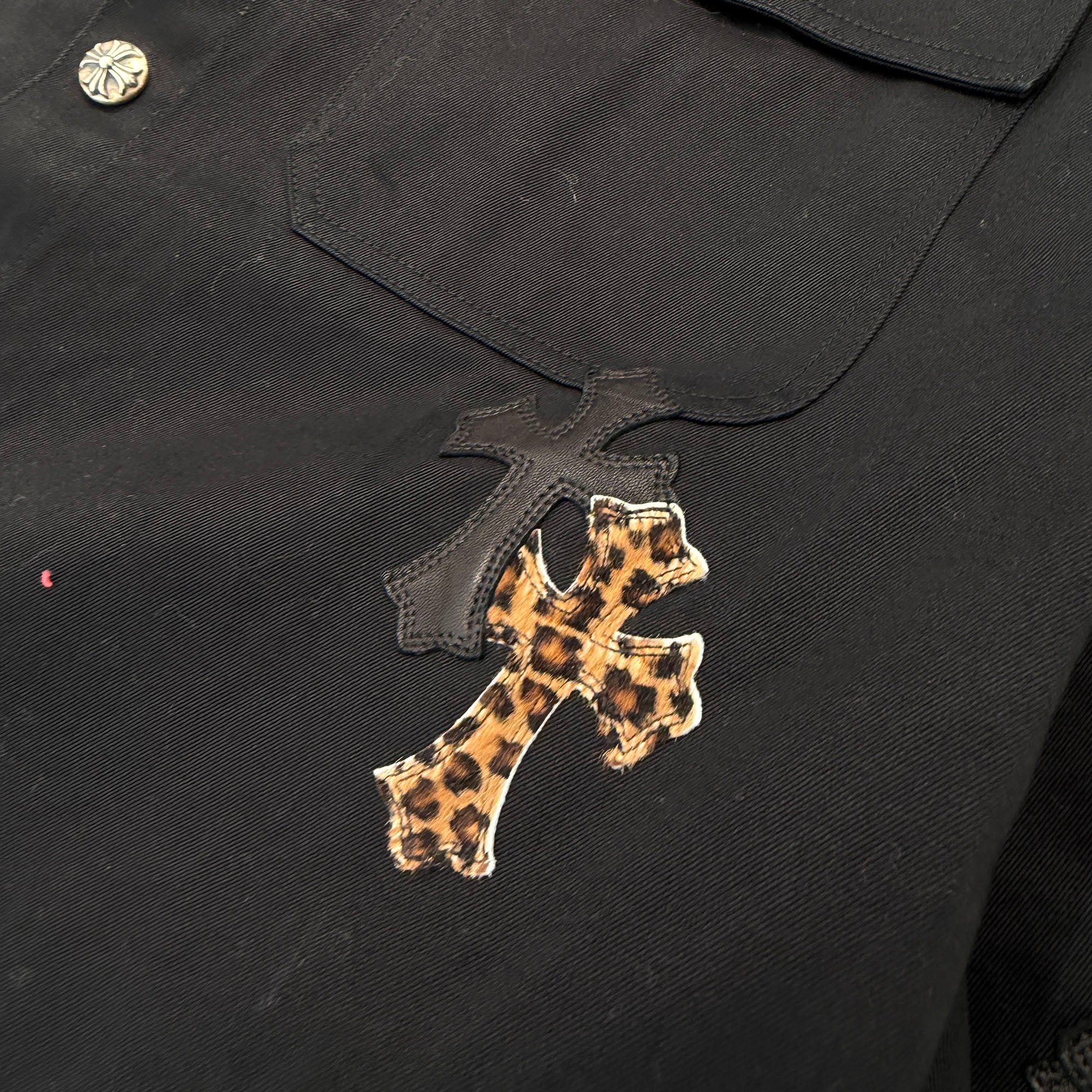 CHROME HEARTS Y NOT WORK DOG Leopard Harako Leather Cross Patch Shirt Jacket Size XXL クロムハーツ ワイノット ワークドッグ レオパード ハラコ レザークロスパッチ シャツジャケット サイズXXL