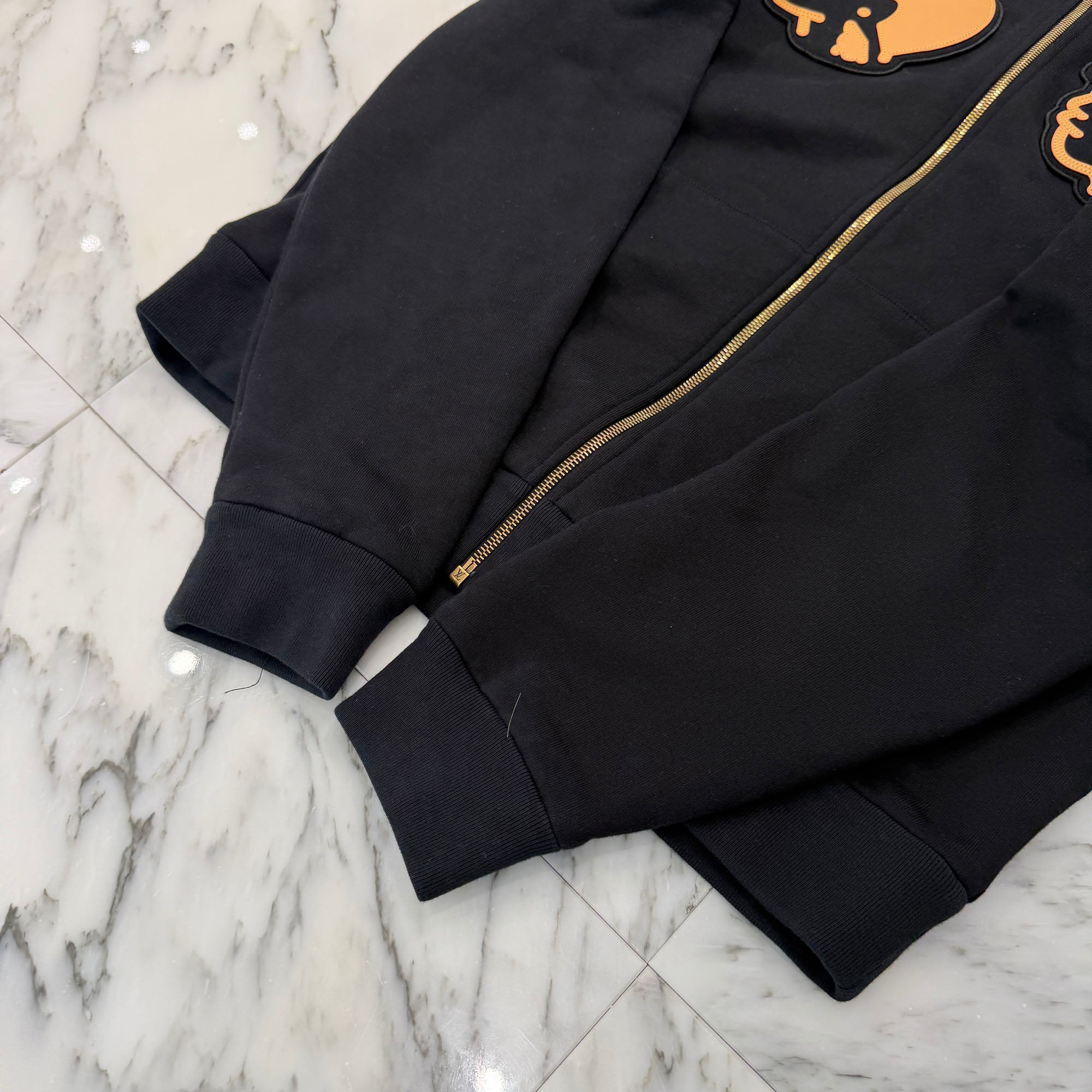 LOUIS VUITTON × NIGO 2025AW Face Laether Patch Zip Up Hoodie HTY70W Size M ルイヴィトン × ニゴー フェイスレザーパッチ ジップアップフーディ サイズM
